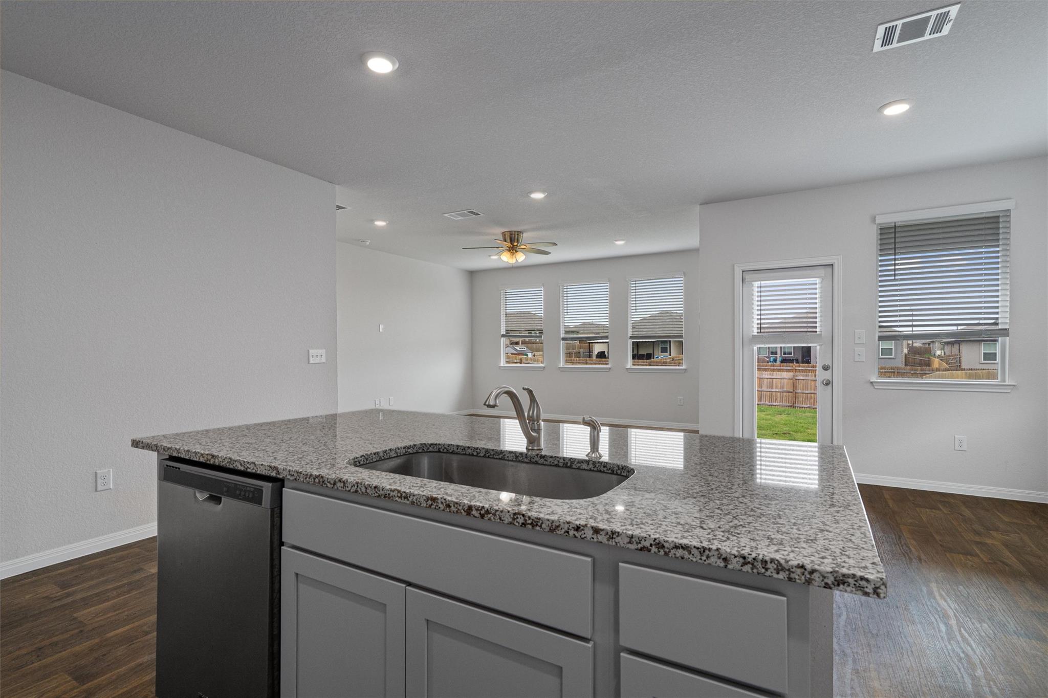 109 Charles Trl, Georgetown, TX 78626
