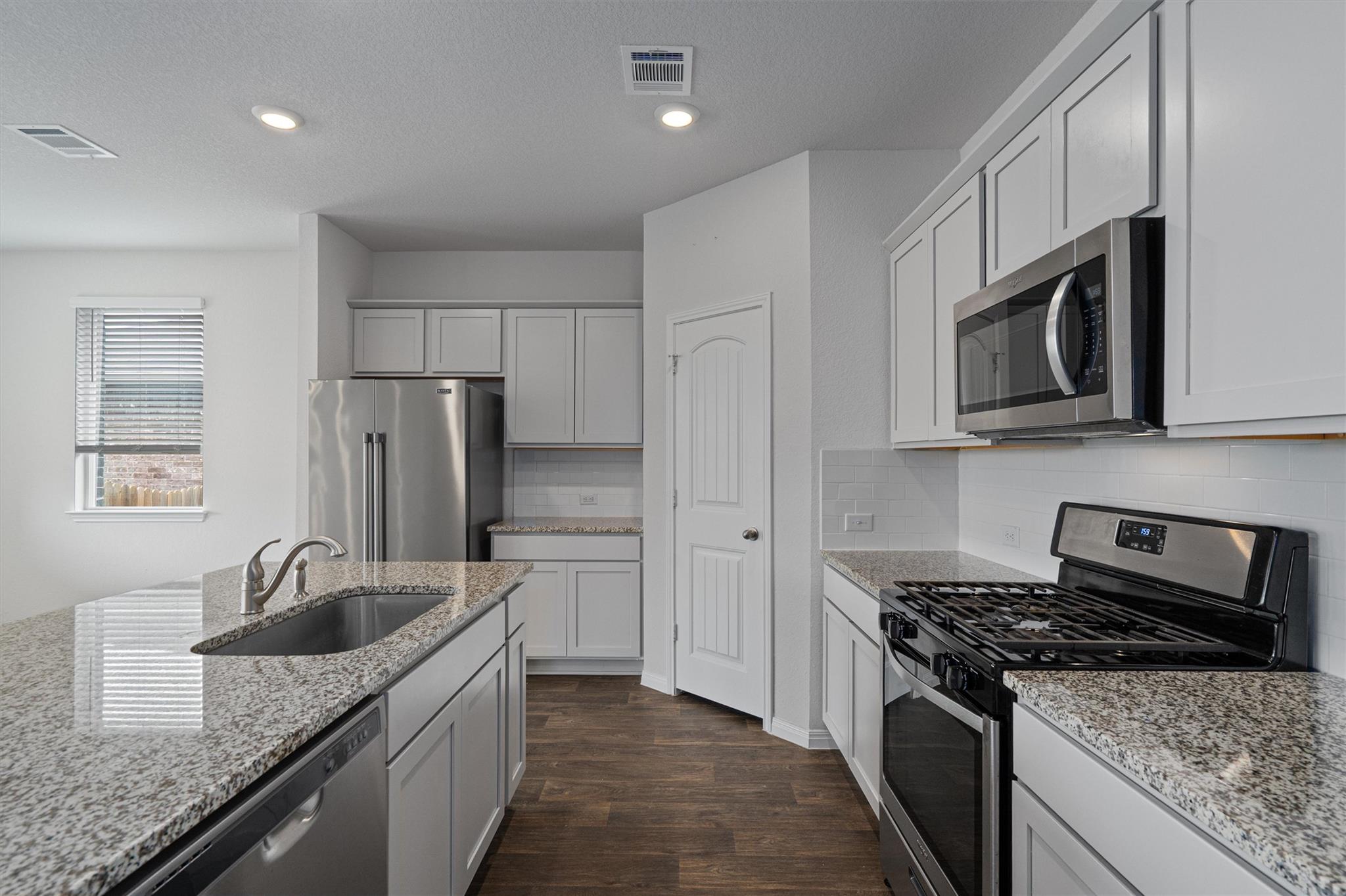 109 Charles Trl, Georgetown, TX 78626