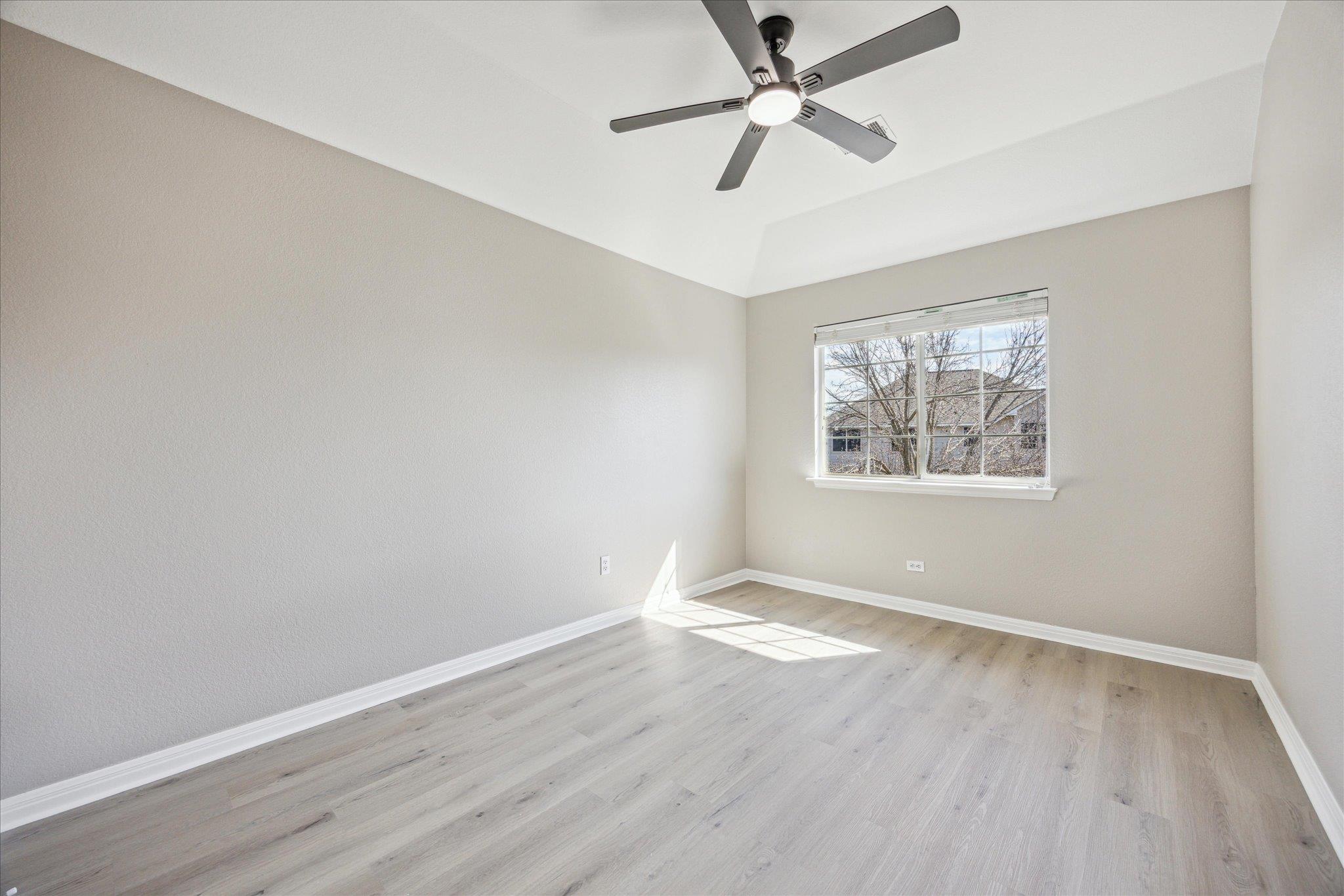 9201 Cessna Ln, Austin, TX 78717