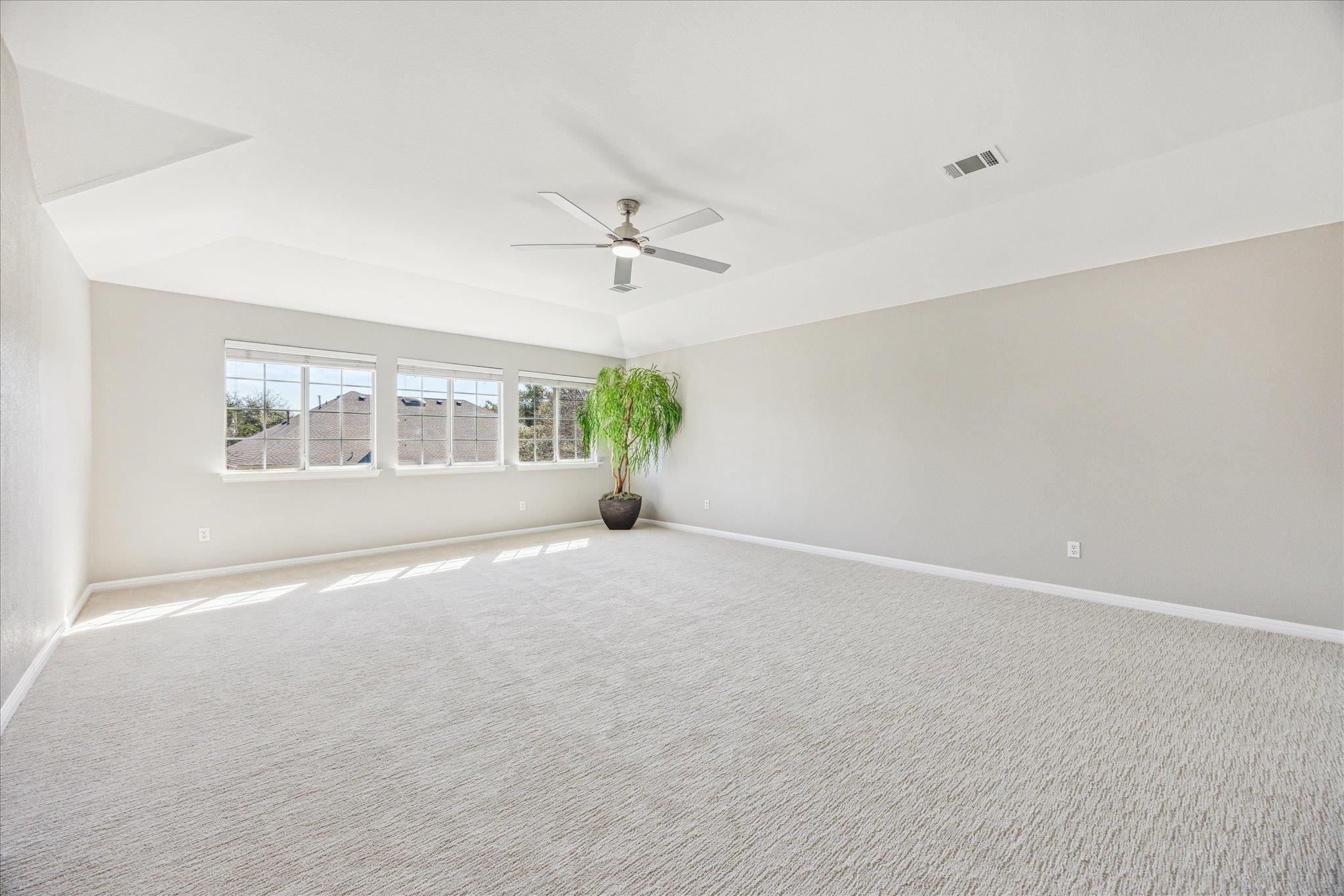 9201 Cessna Ln, Austin, TX 78717