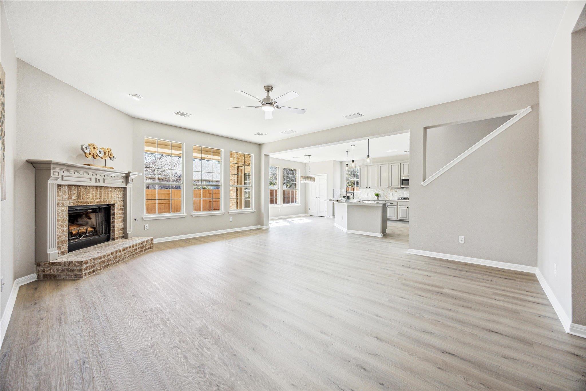 9201 Cessna Ln, Austin, TX 78717