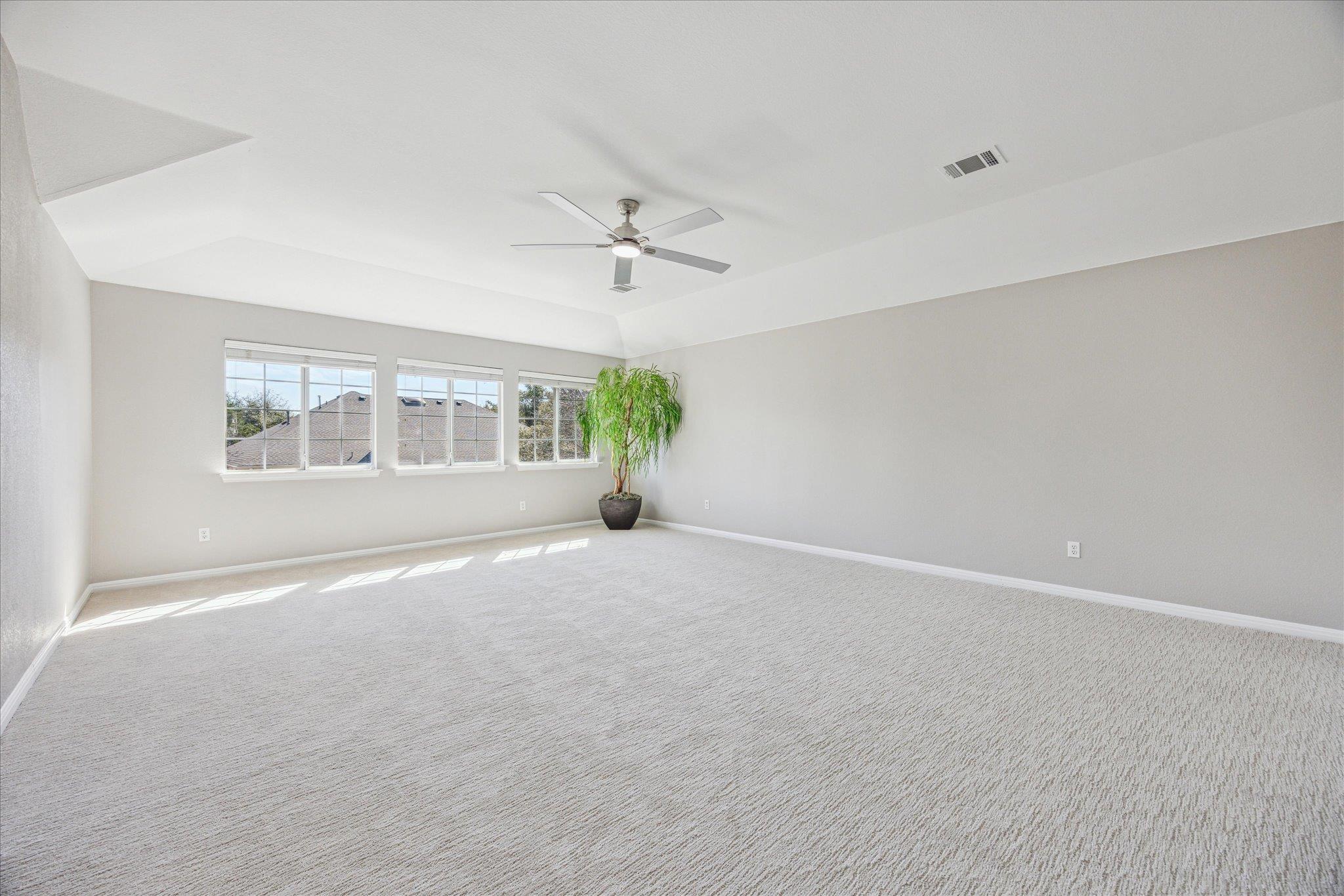 9201 Cessna Ln, Austin, TX 78717