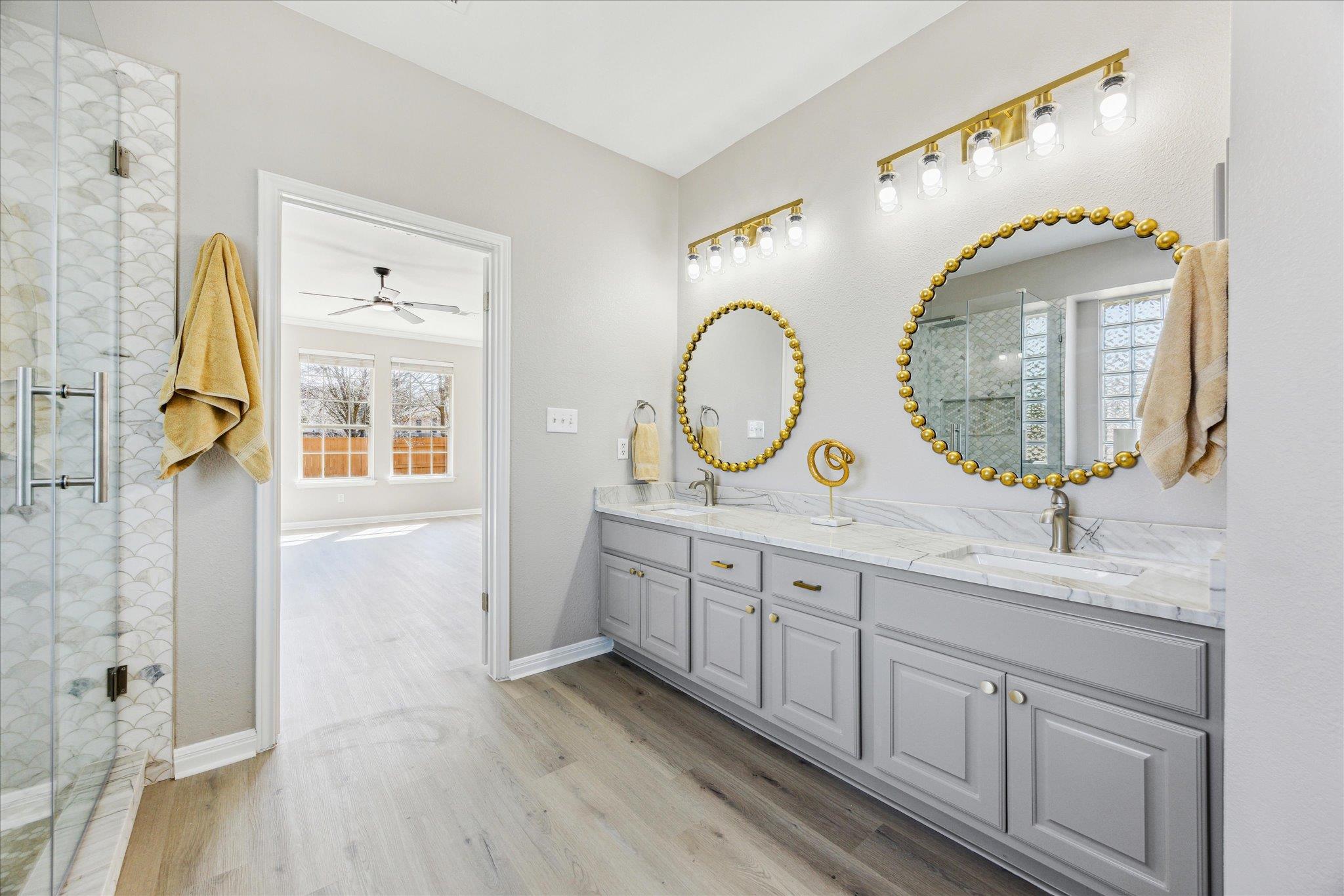 9201 Cessna Ln, Austin, TX 78717