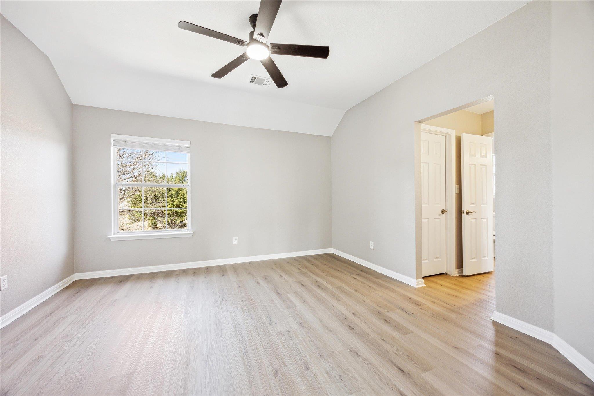 9201 Cessna Ln, Austin, TX 78717