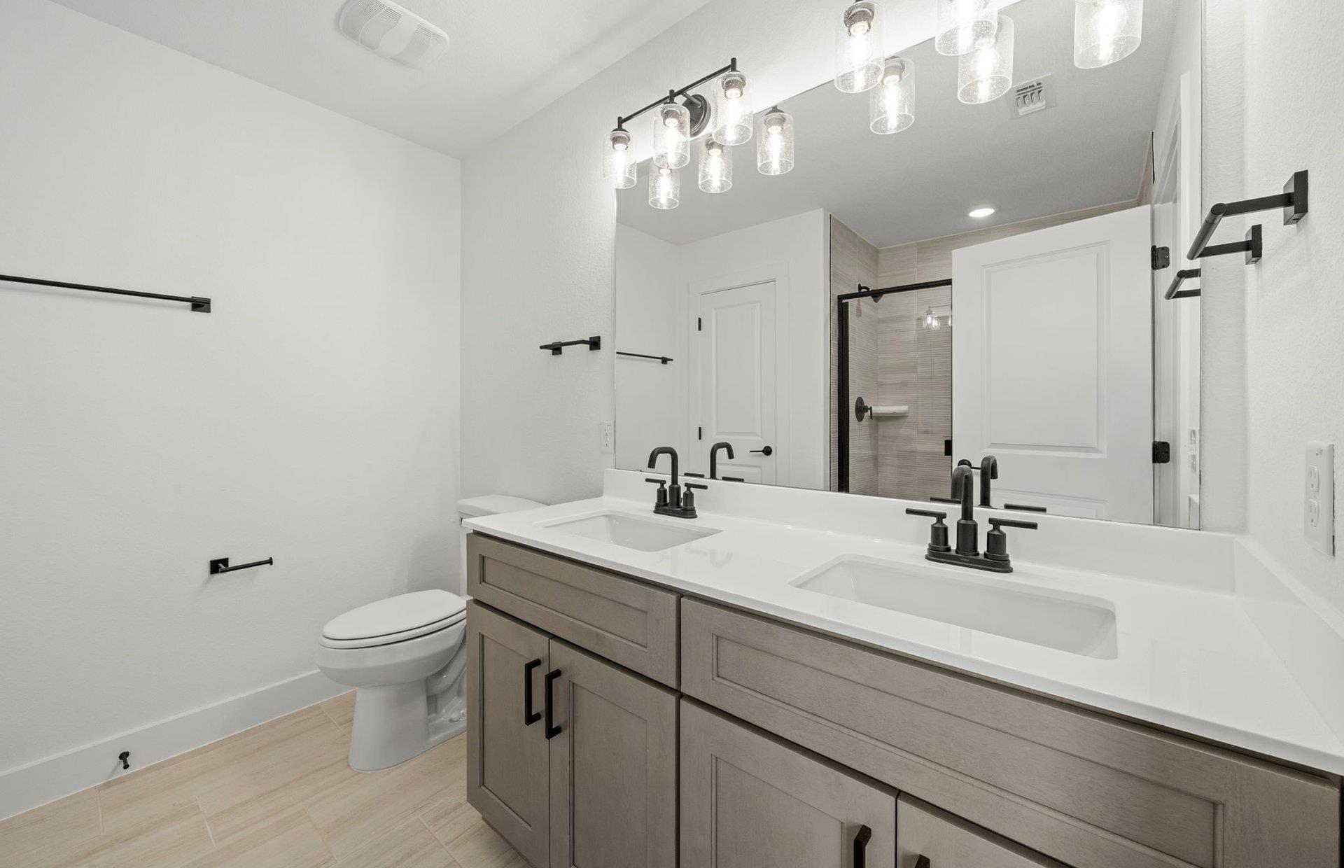 560 Tailwind Dr, Kyle, TX 78640