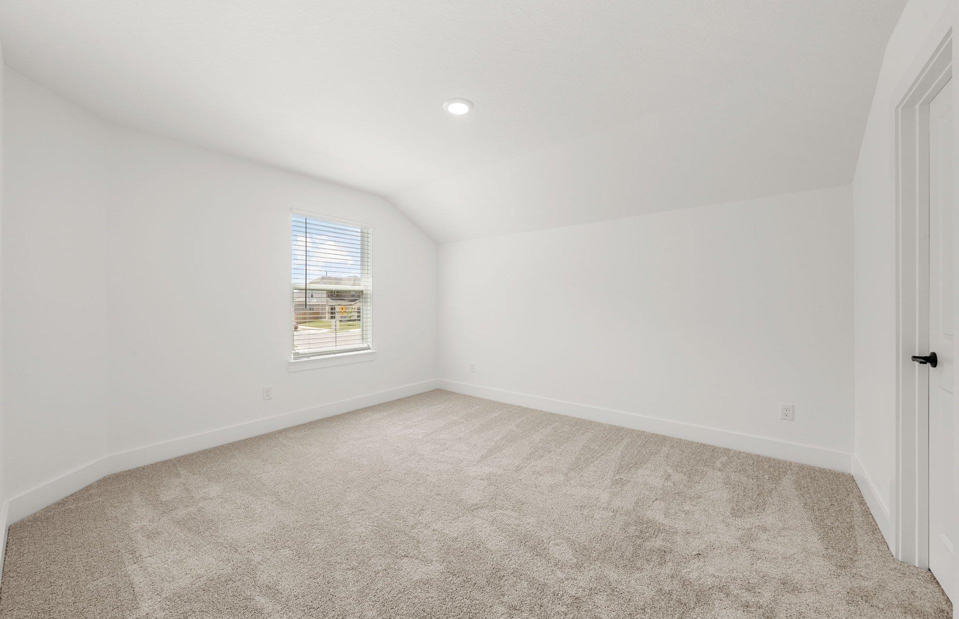 560 Tailwind Dr, Kyle, TX 78640