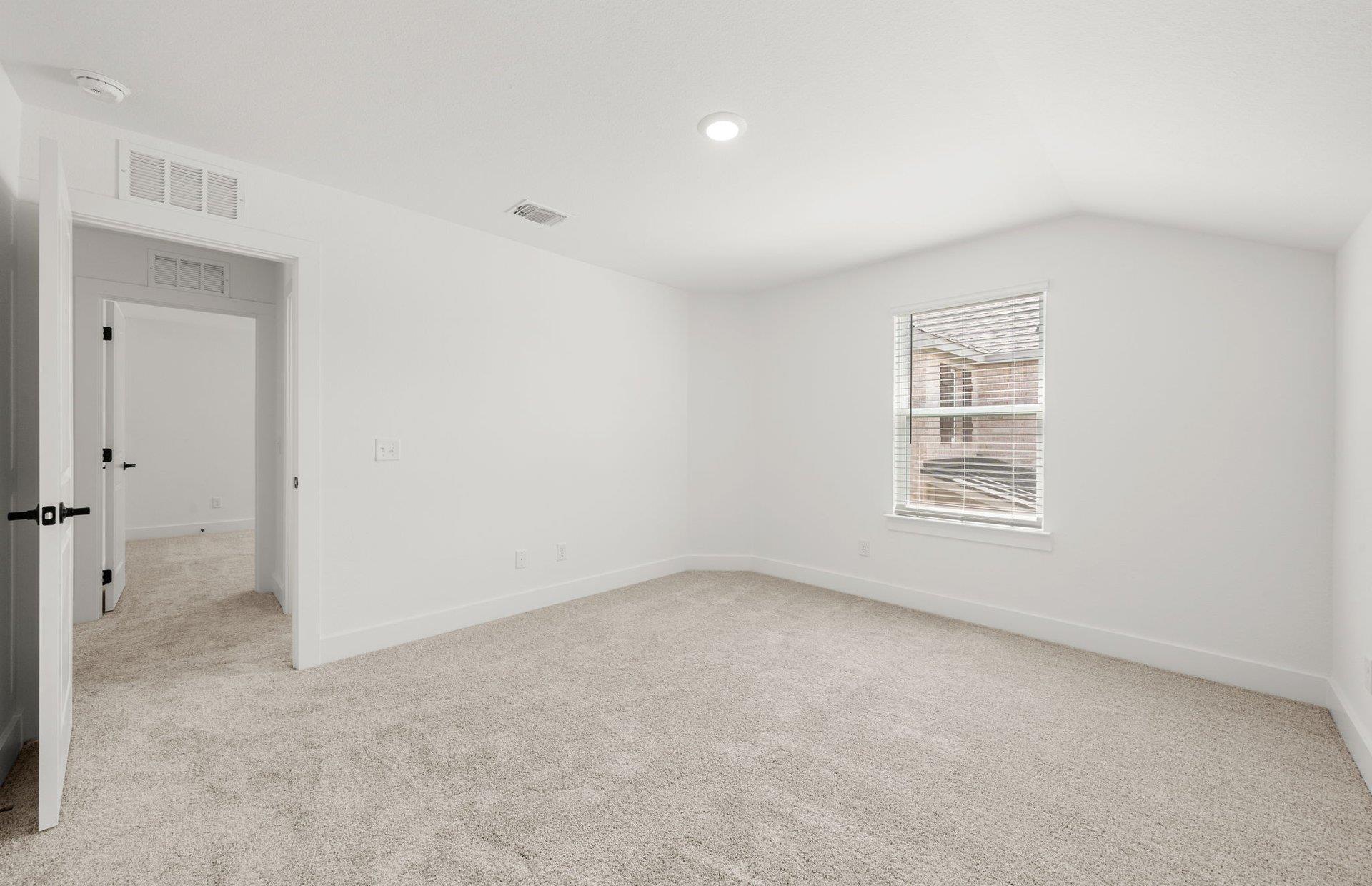 560 Tailwind Dr, Kyle, TX 78640