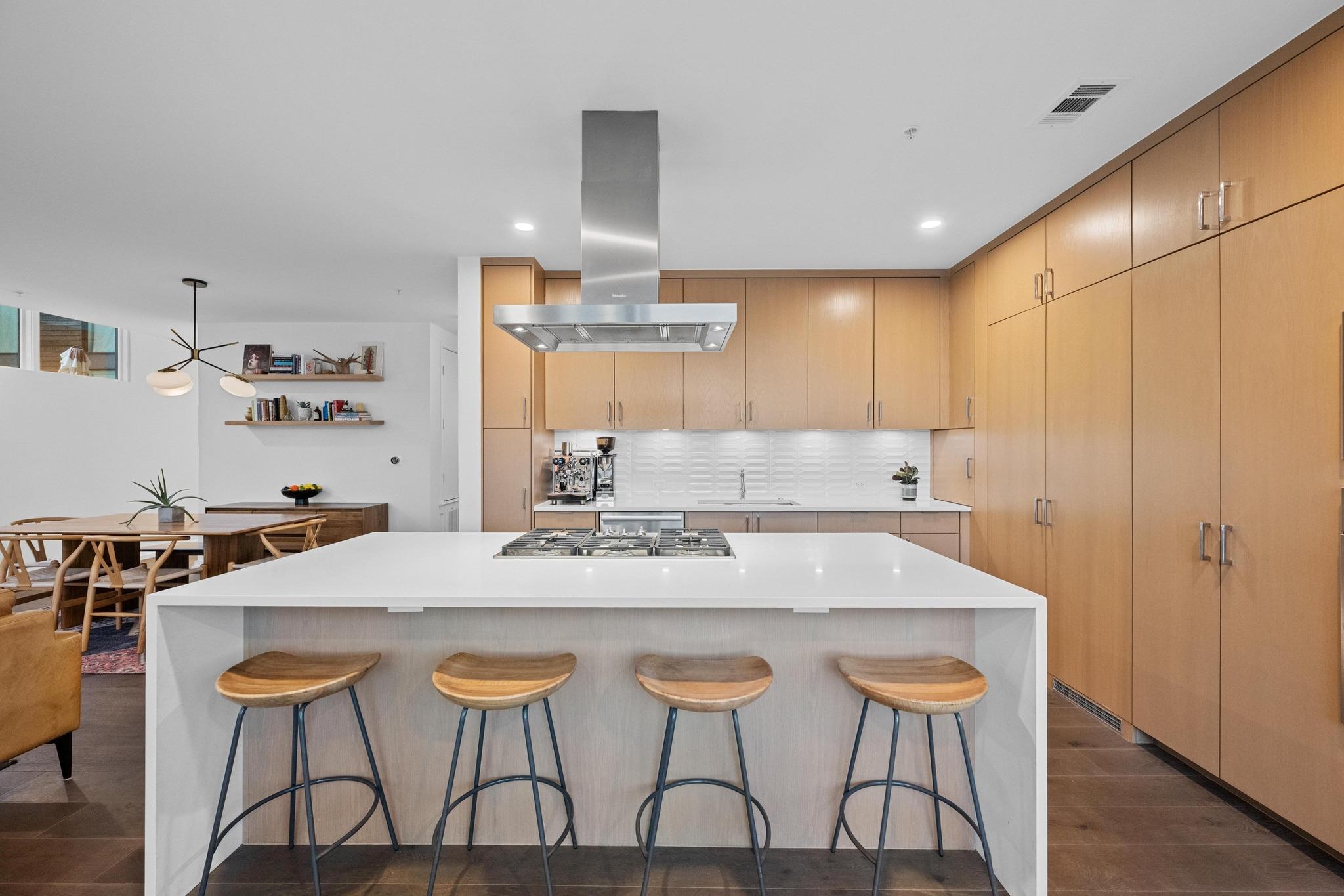 1010 W 10th St # 102, Austin, TX 78703