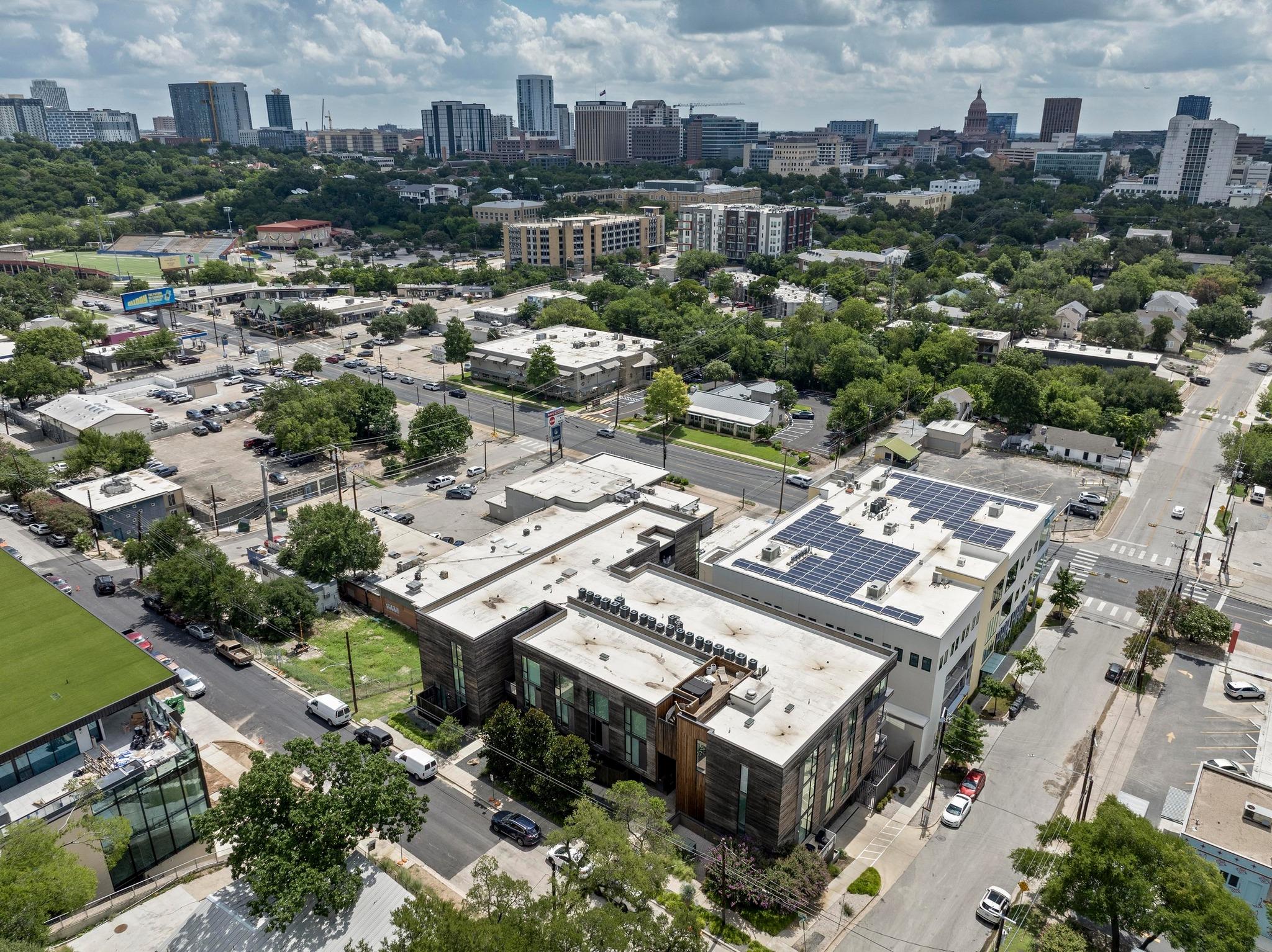 1010 W 10th St # 102, Austin, TX 78703