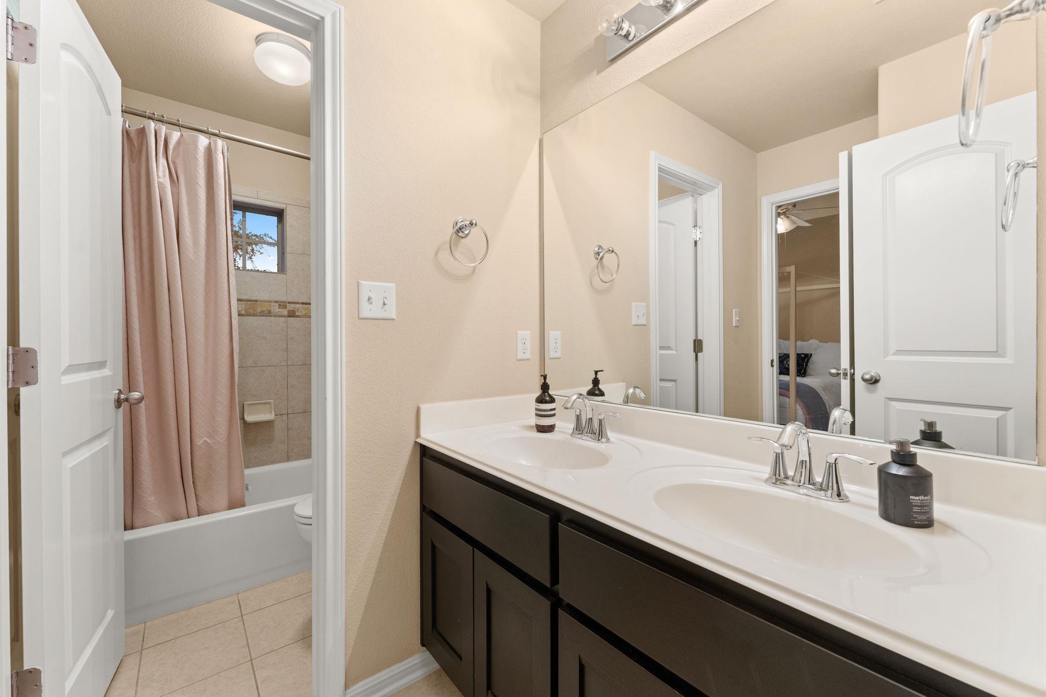 12417 Mediterra Pl, Austin, TX 78732