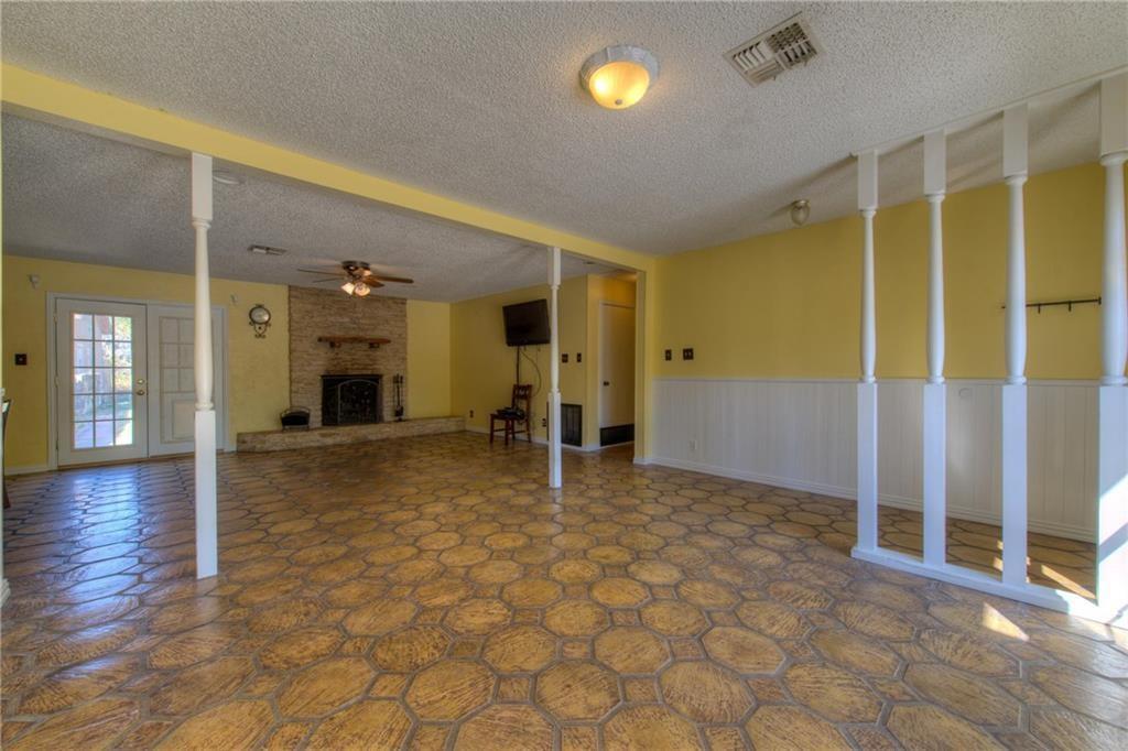 1811 Lone Oak Dr, Leander, TX 78641