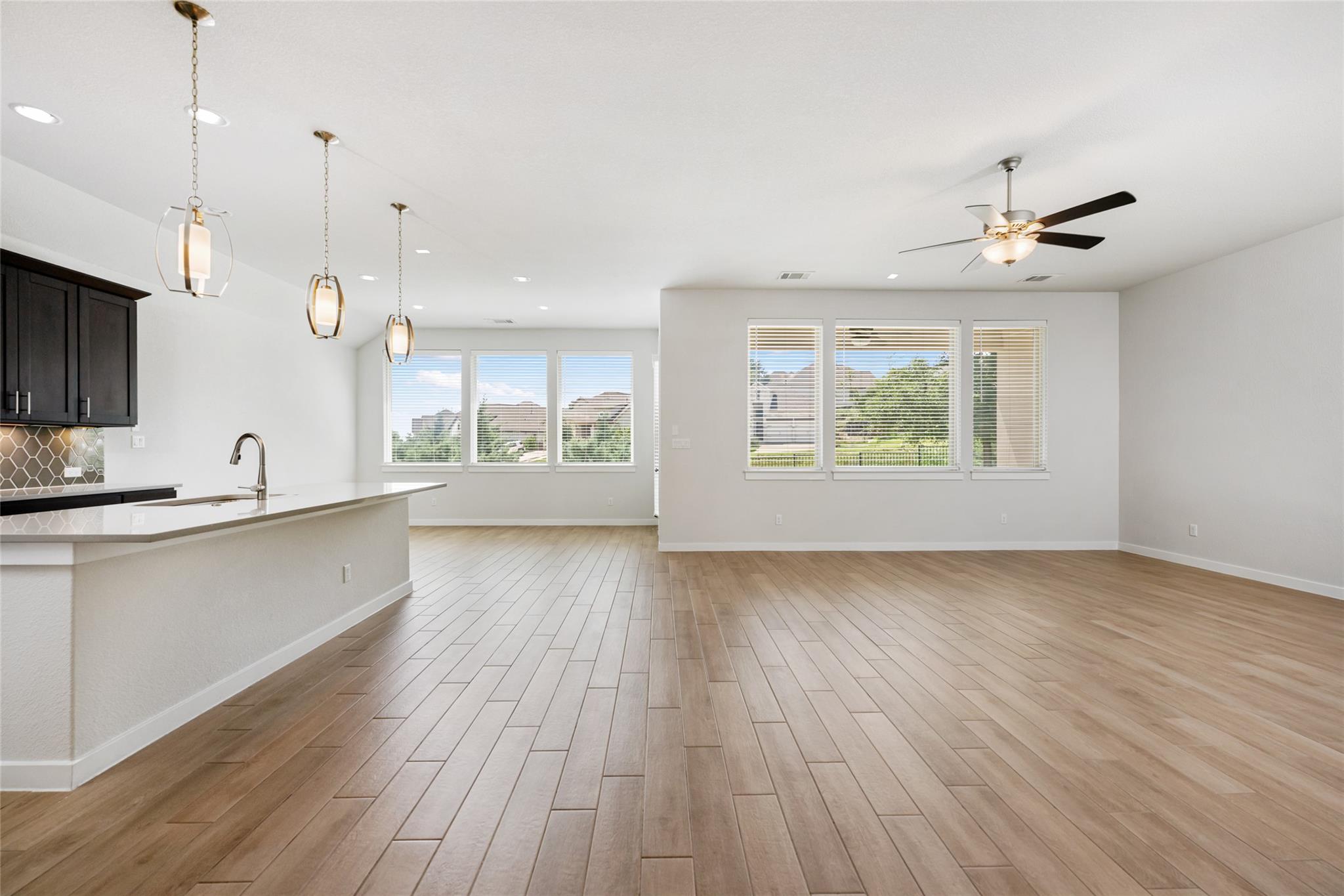 212 Panzano Dr, Georgetown, TX 78628