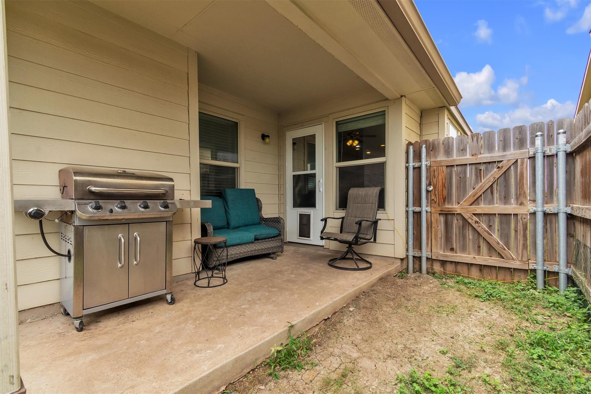903 Yabers Ct, Austin, TX 78725