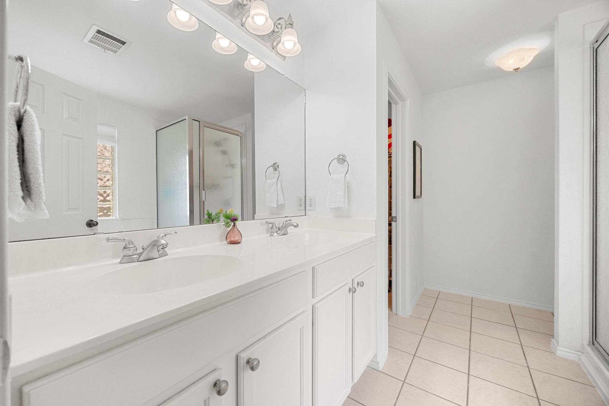 3462 Flowstone Ln, Round Rock, TX 78681
