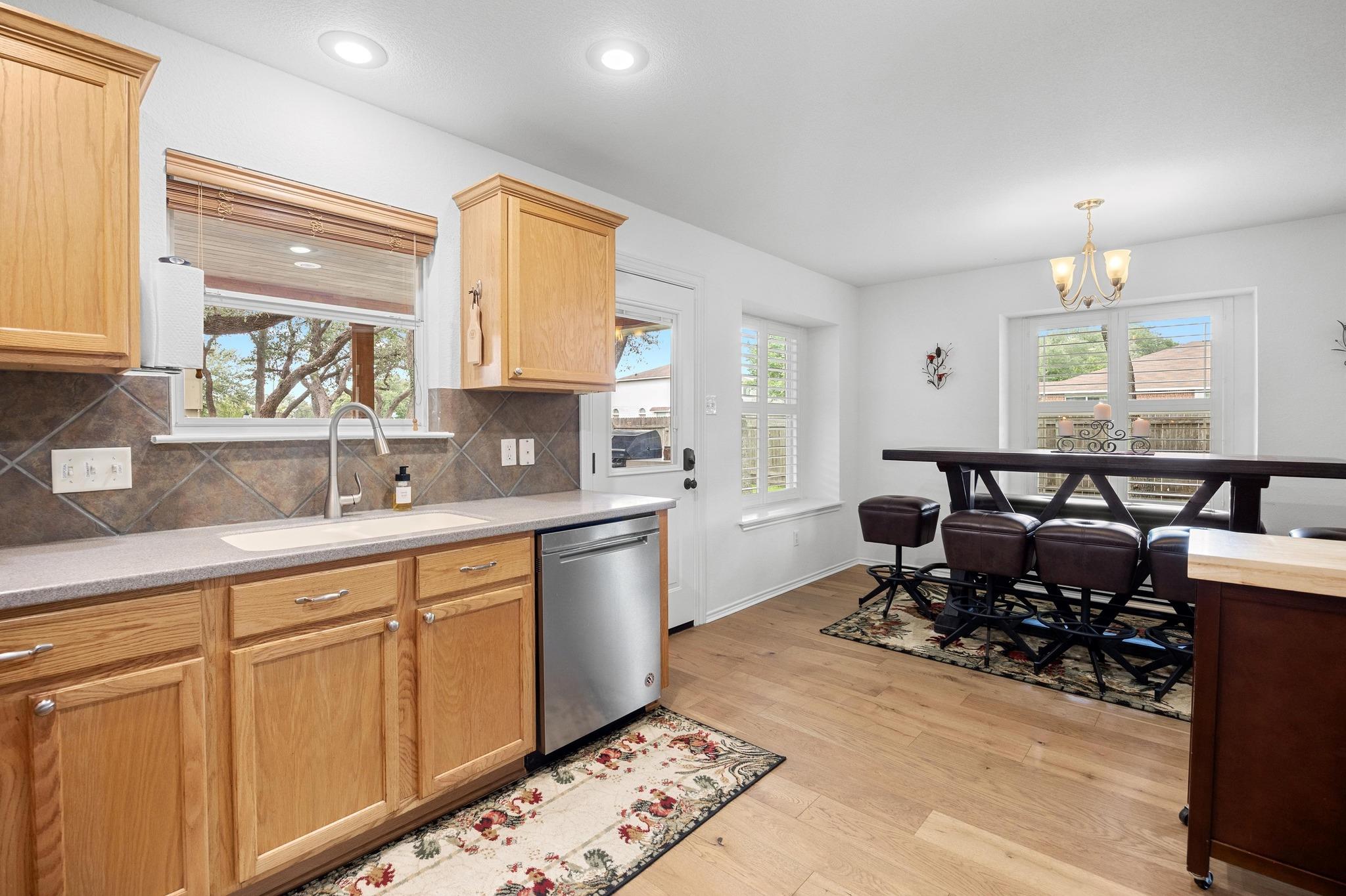 3462 Flowstone Ln, Round Rock, TX 78681