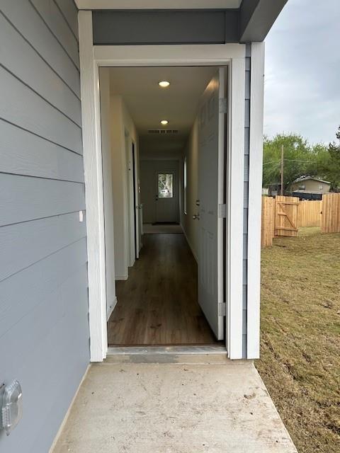 45 Trinity Cir, Lockhart, TX 78644