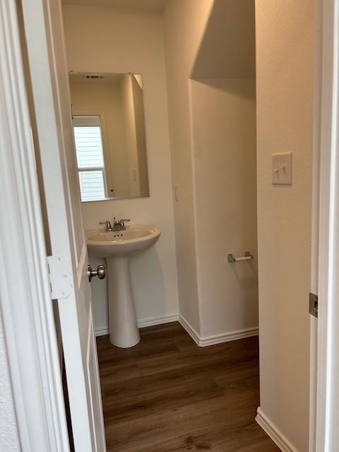 45 Trinity Cir, Lockhart, TX 78644