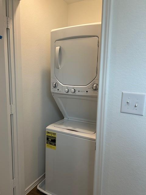 45 Trinity Cir, Lockhart, TX 78644