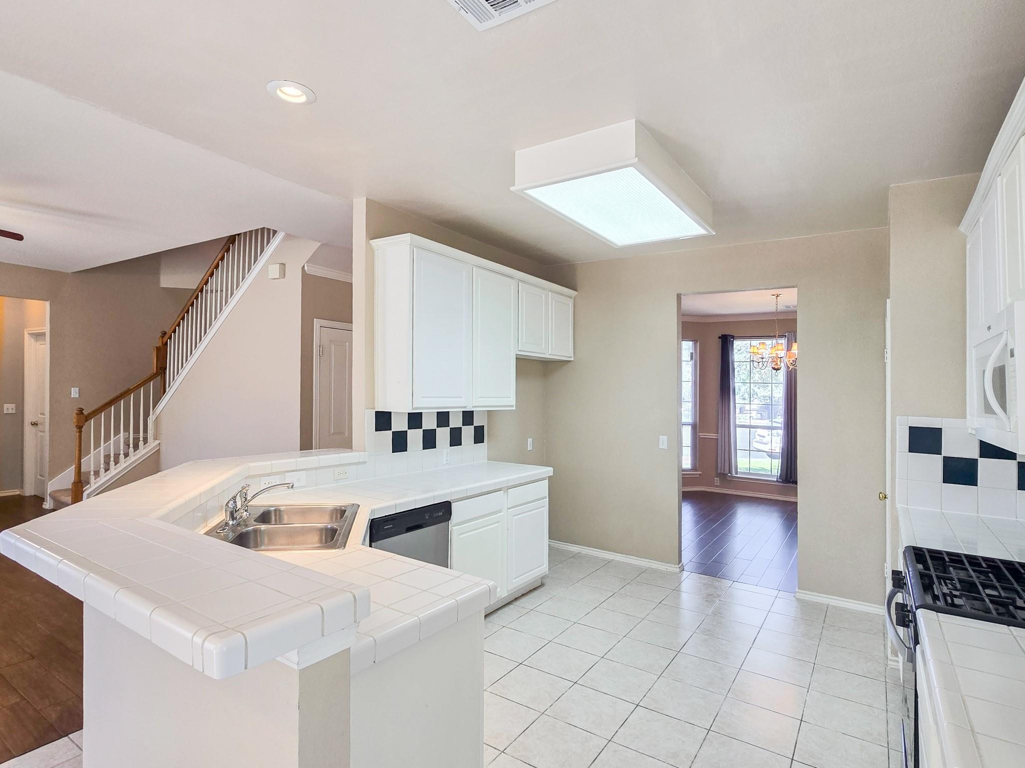 17692 Box Canyon Ter, Round Rock, TX 78681