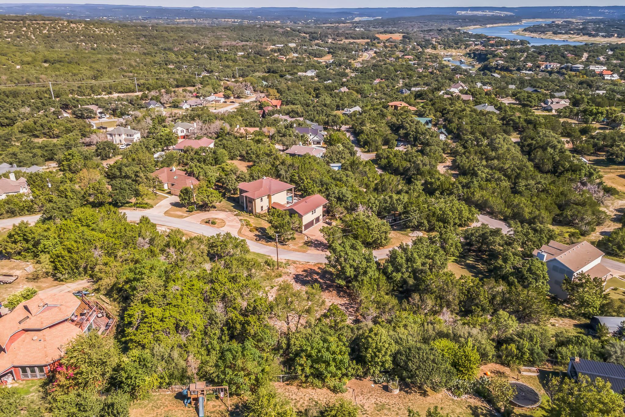22305 Bute Dr, Spicewood, TX 78669