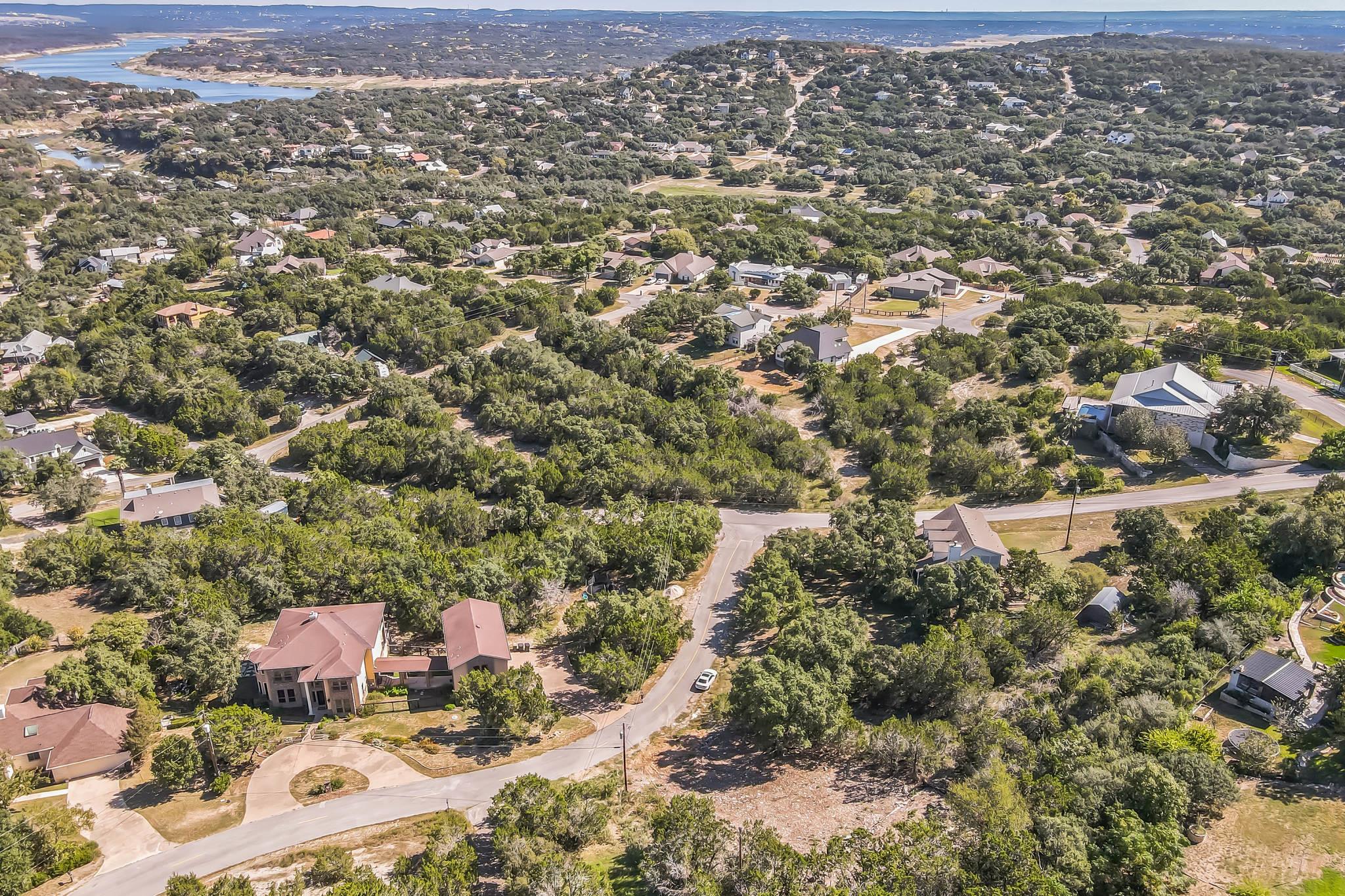 22305 Bute Dr, Spicewood, TX 78669
