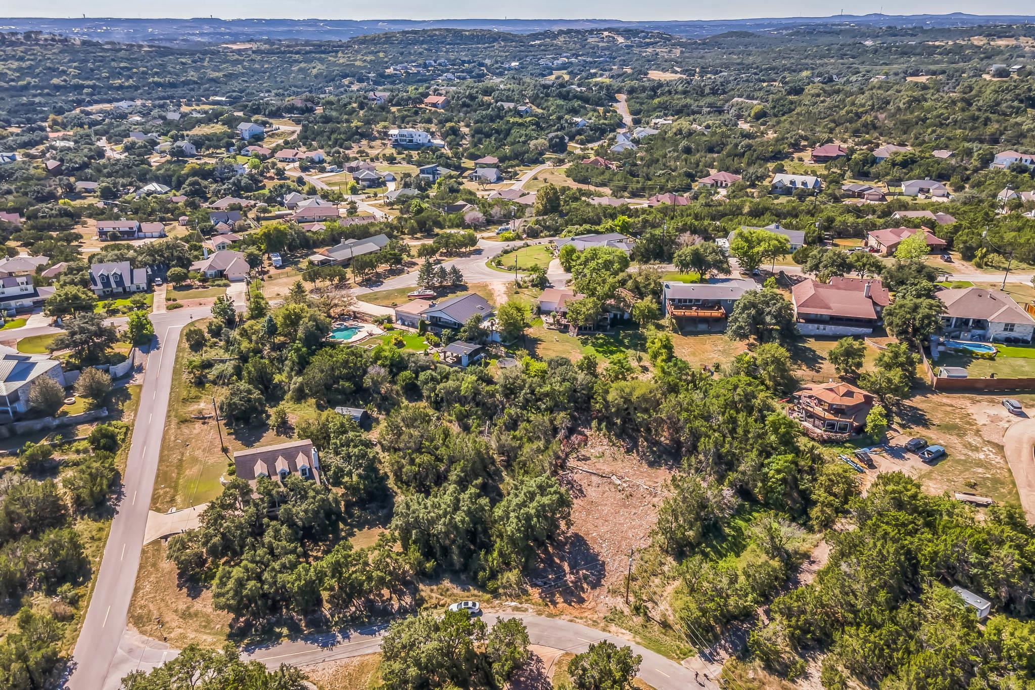 22305 Bute Dr, Spicewood, TX 78669