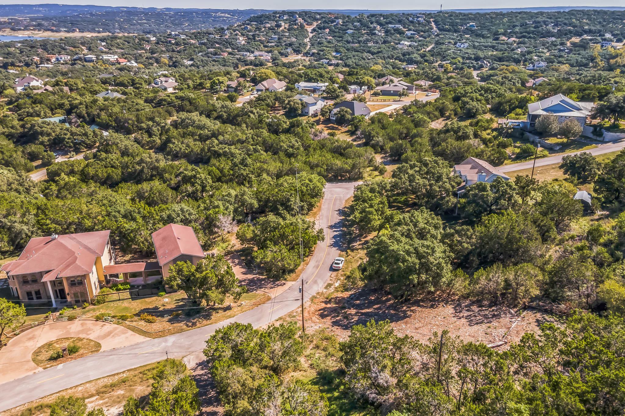22305 Bute Dr, Spicewood, TX 78669