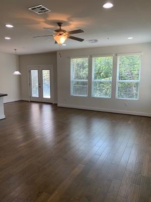 327 Bridgeford Dr, Austin, TX 78745