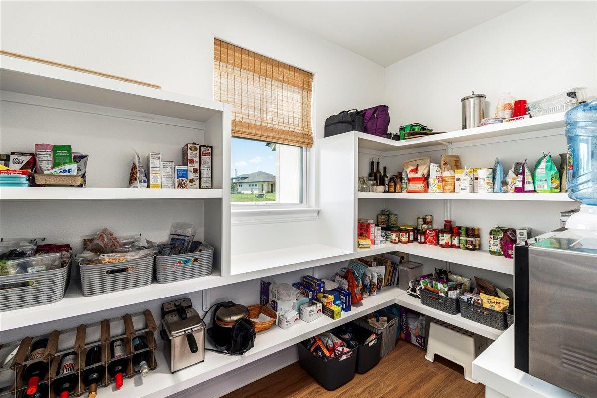 141 Tambra Lea Ln, Liberty Hill, TX 78642