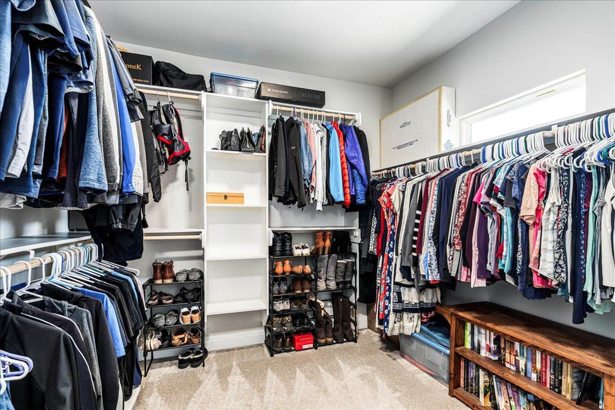 141 Tambra Lea Ln, Liberty Hill, TX 78642