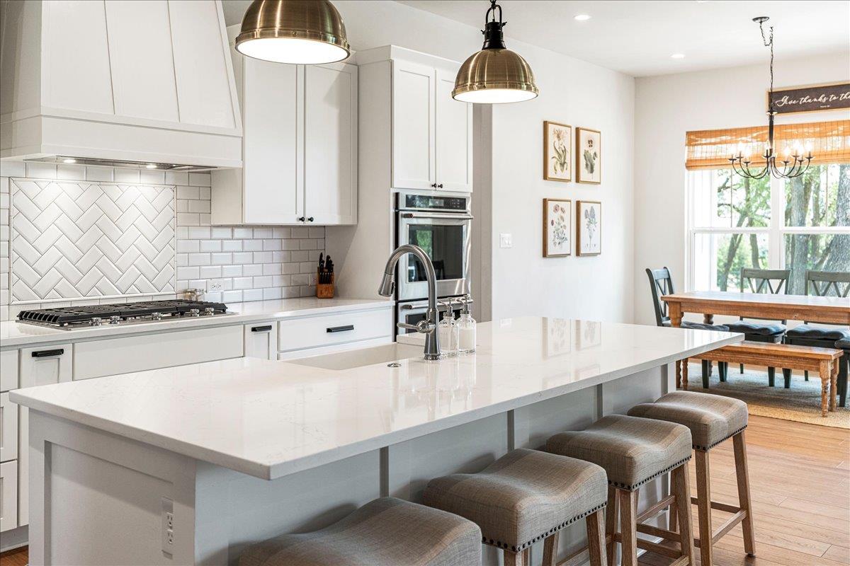 141 Tambra Lea Ln, Liberty Hill, TX 78642