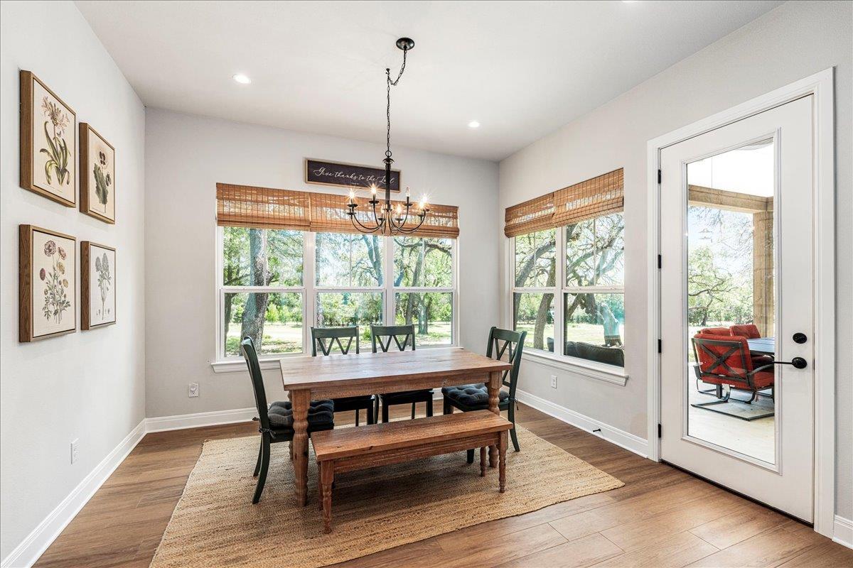 141 Tambra Lea Ln, Liberty Hill, TX 78642