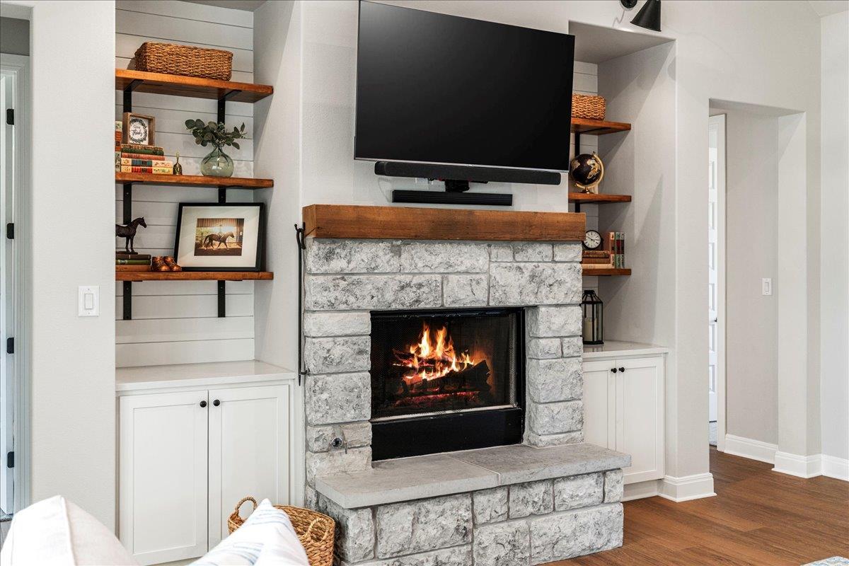 141 Tambra Lea Ln, Liberty Hill, TX 78642