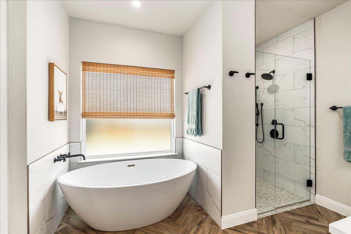 141 Tambra Lea Ln, Liberty Hill, TX 78642