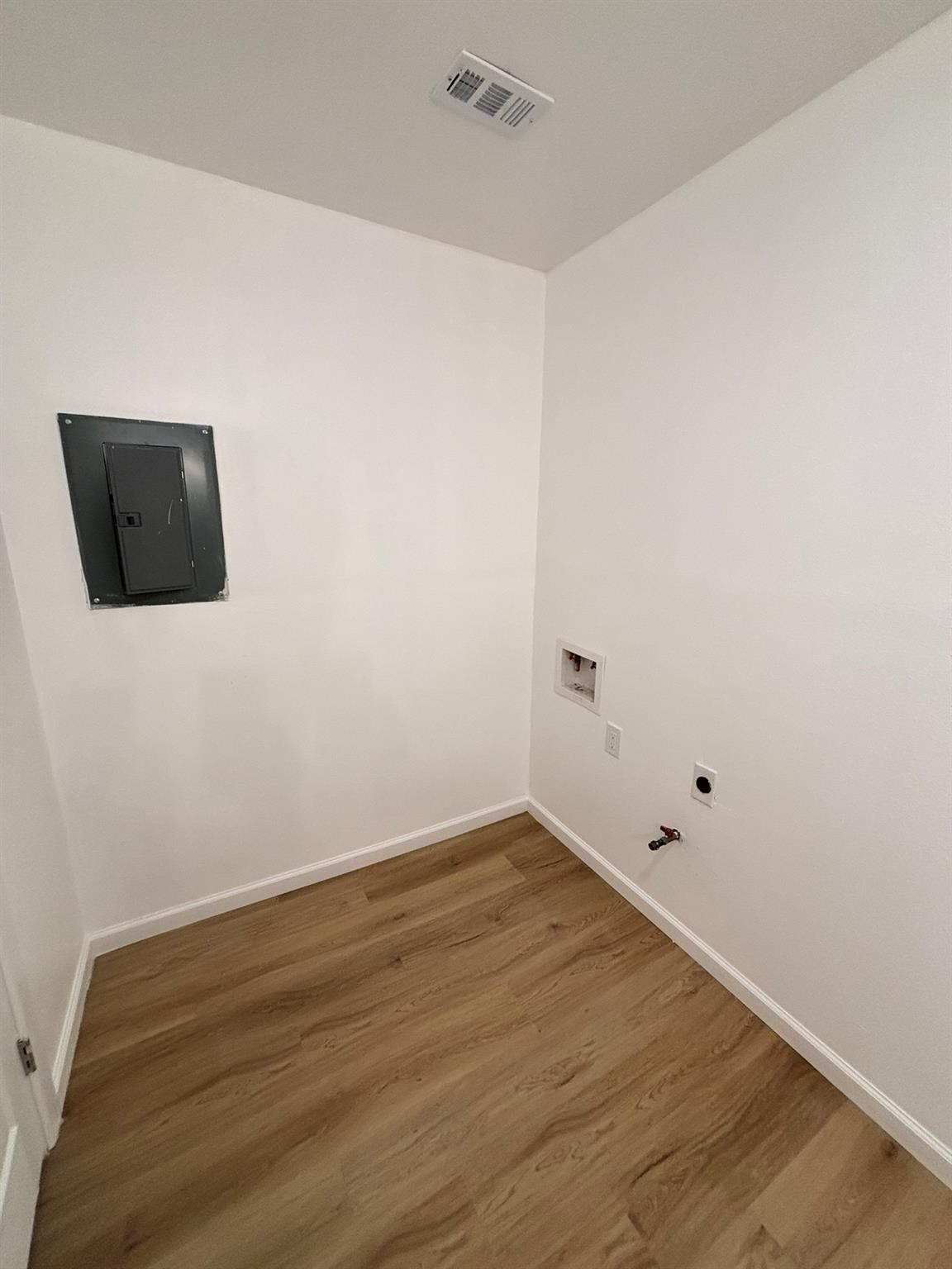 4608 E Village Ct, Austin, TX 78744