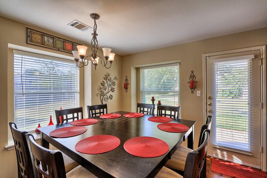 1400 Dillon Lake Bnd, Leander, TX 78641
