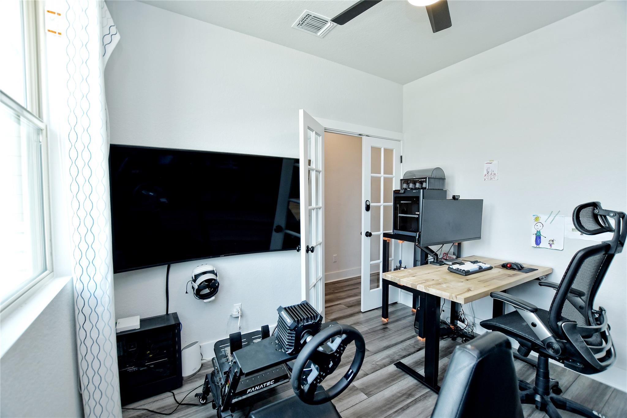 113 Lyrebird Ln, Hutto, TX 78634