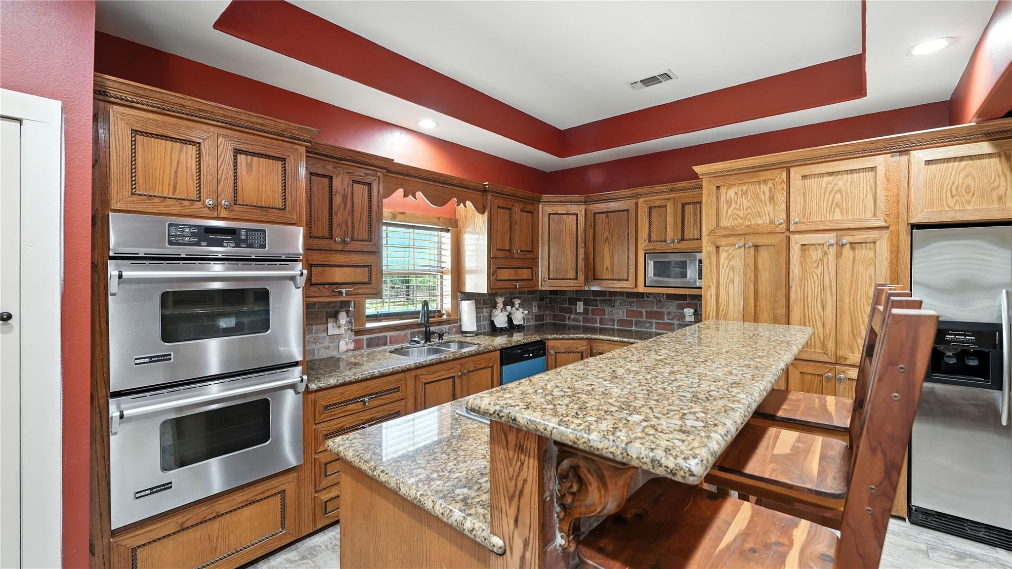 2410 FM 1680, Moulton, TX 78941