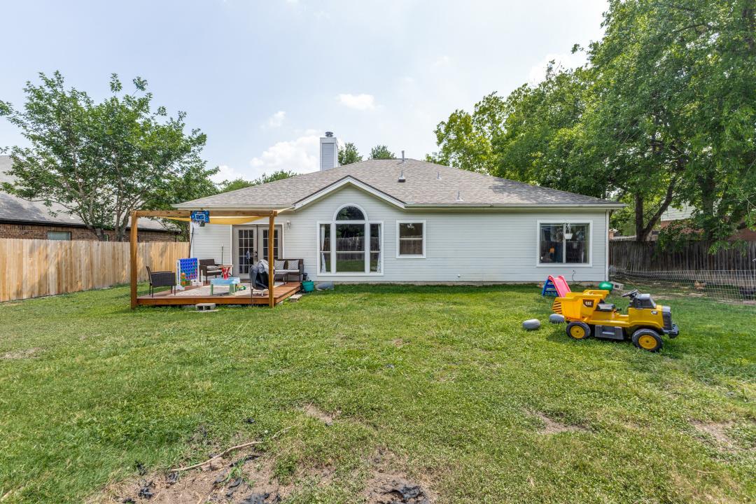 6614 Bramber Ln, Austin, TX 78754