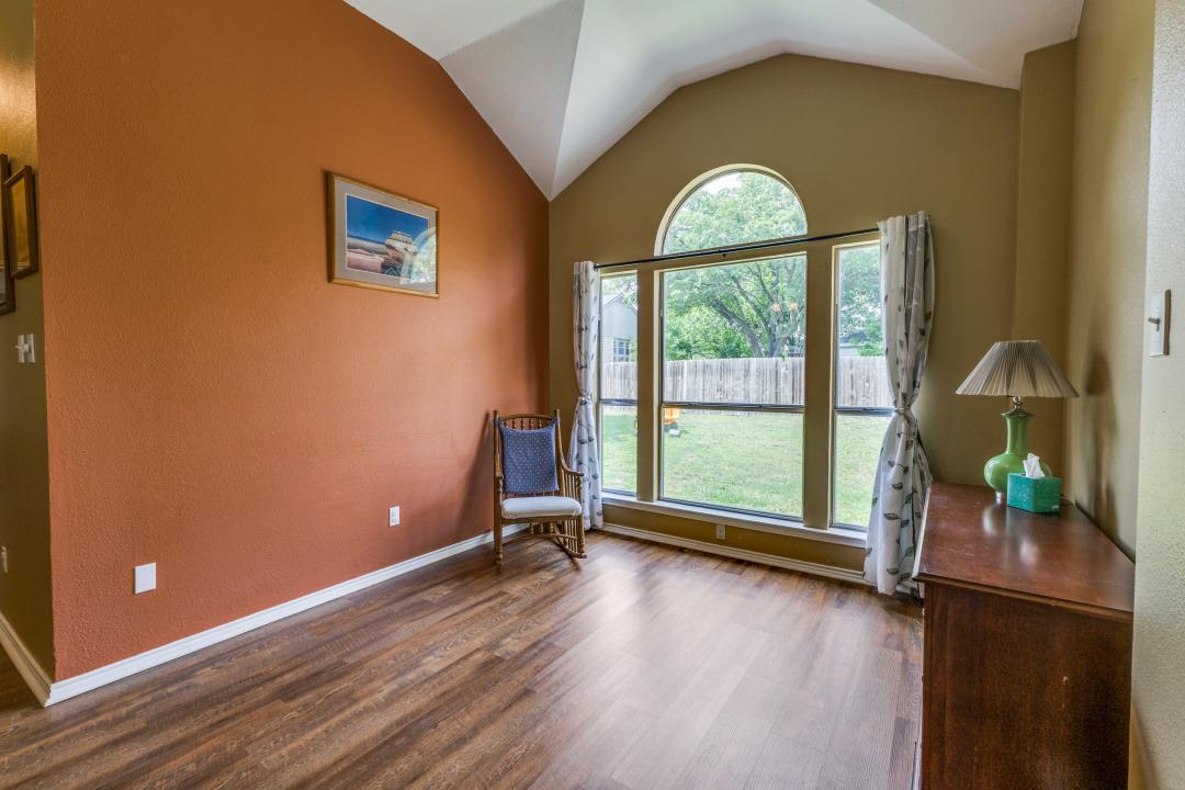 6614 Bramber Ln, Austin, TX 78754