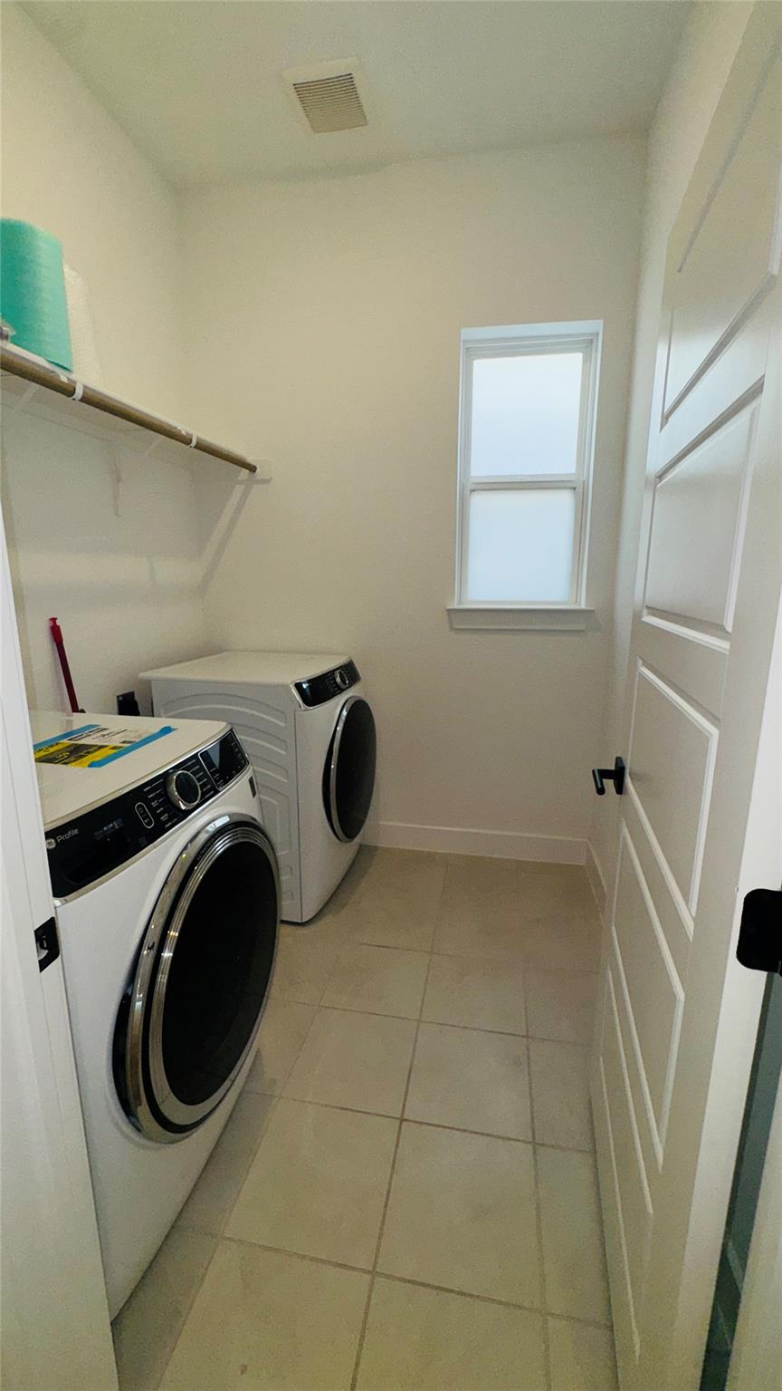 1332 South Brook Dr, Leander, TX 78641