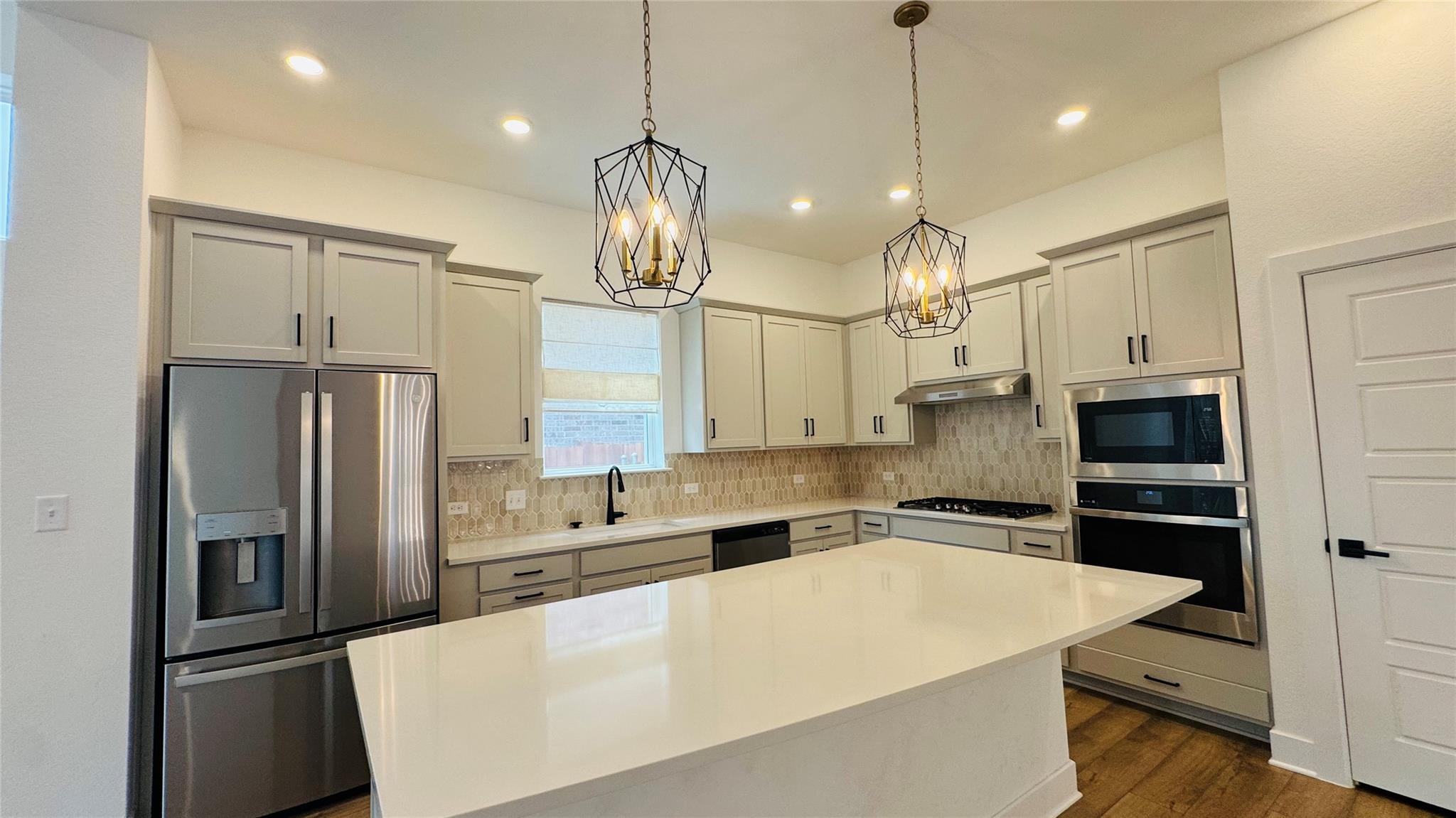 1332 South Brook Dr, Leander, TX 78641