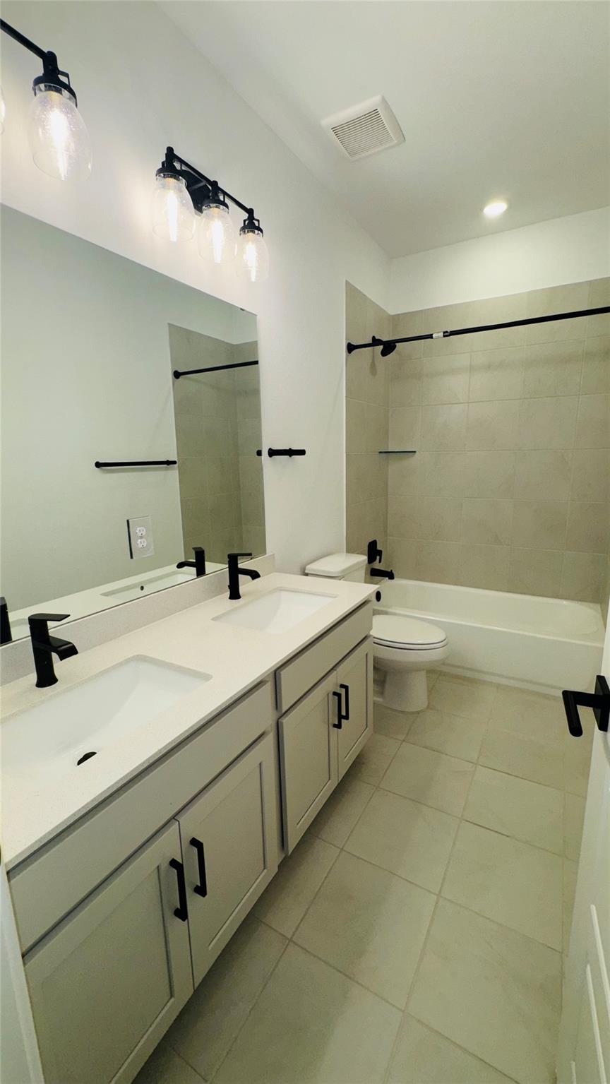 1332 South Brook Dr, Leander, TX 78641