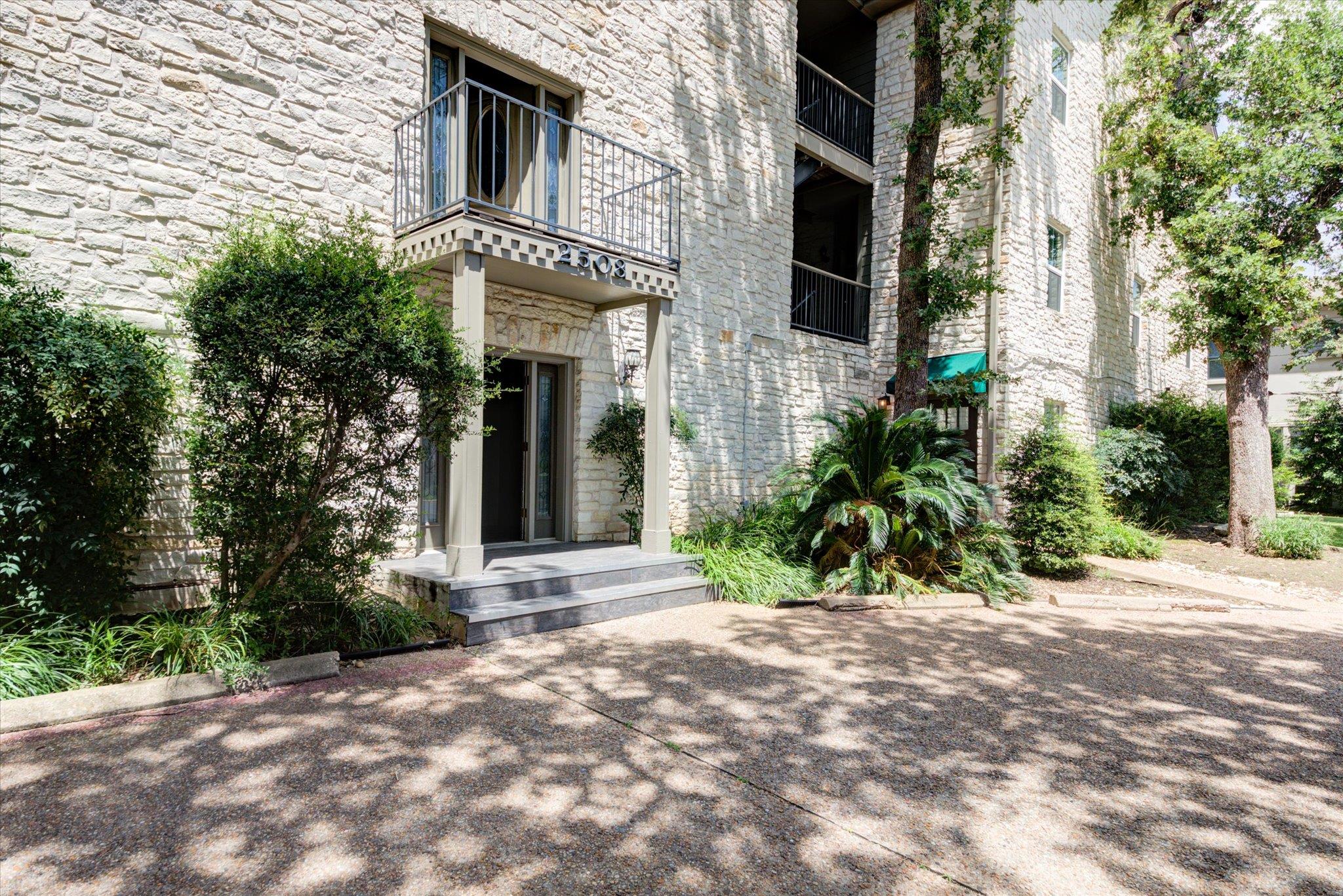 2508 Enfield Rd # 12, Austin, TX 78703