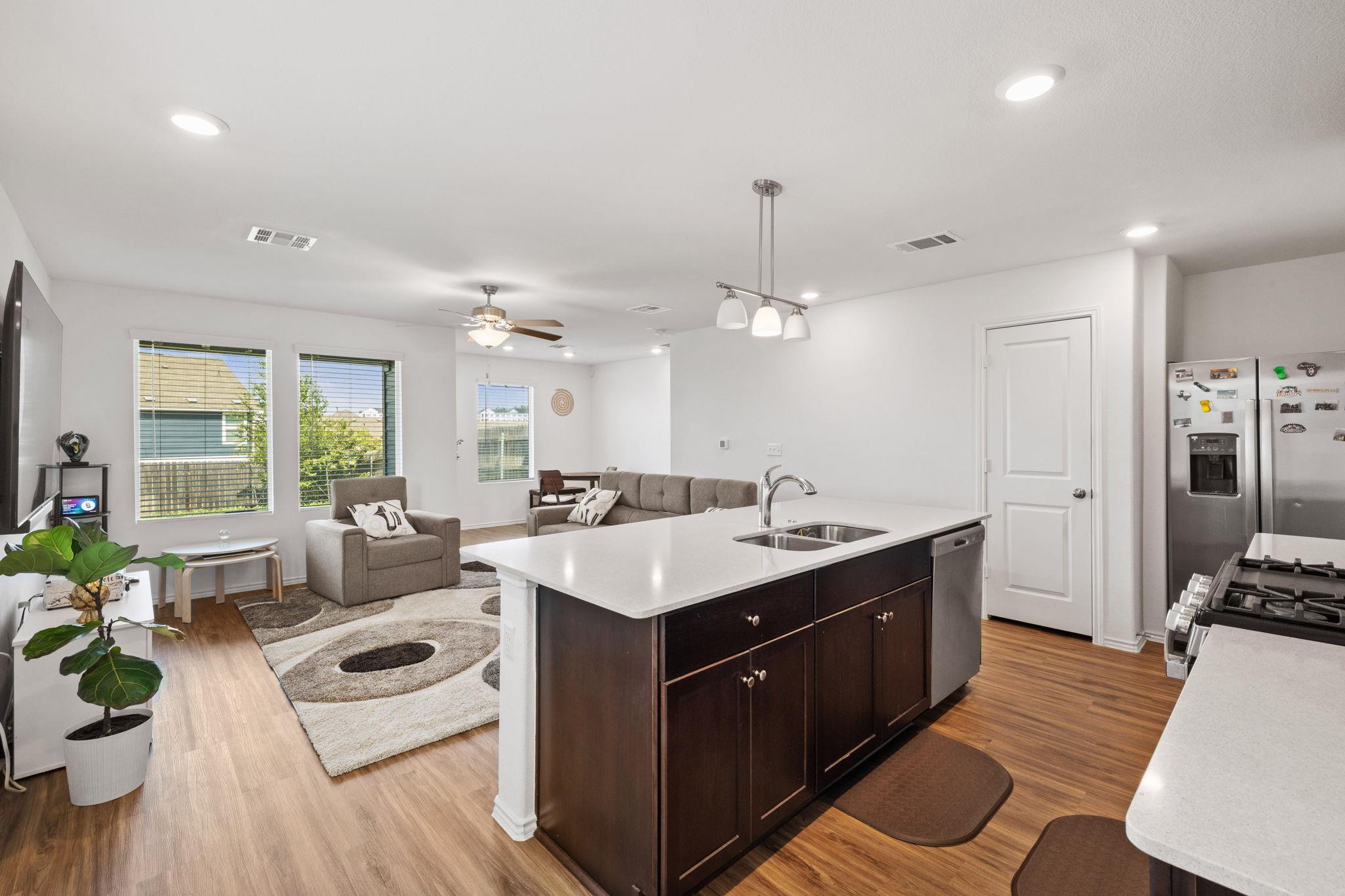 7449 Sparkling Light Dr # A, Del Valle, TX 78617