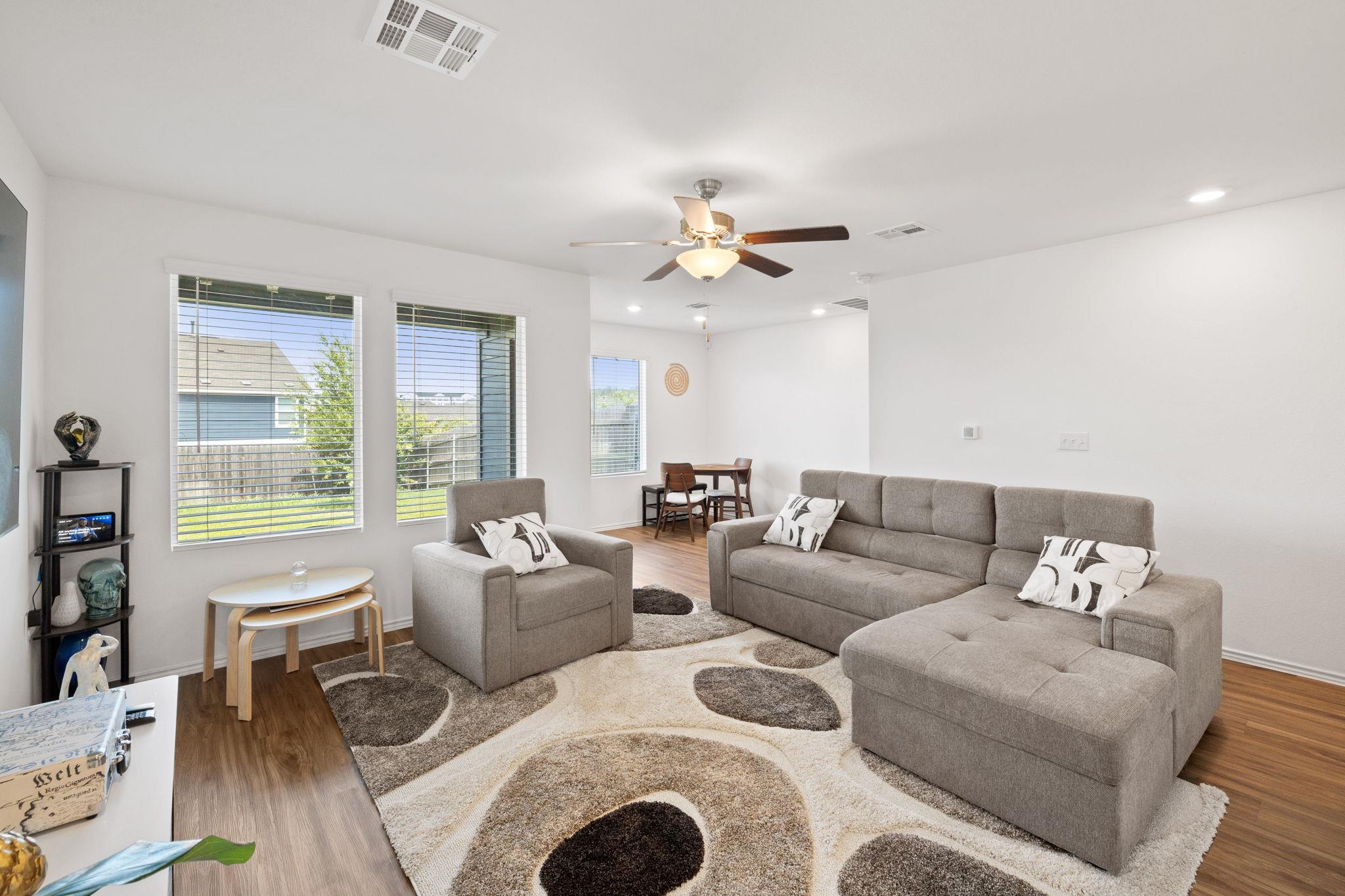 7449 Sparkling Light Dr # A, Del Valle, TX 78617