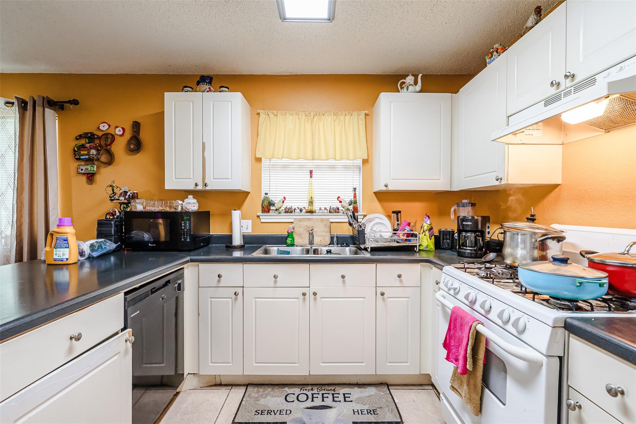 13828 Spring Heath Rd, Pflugerville, TX 78660