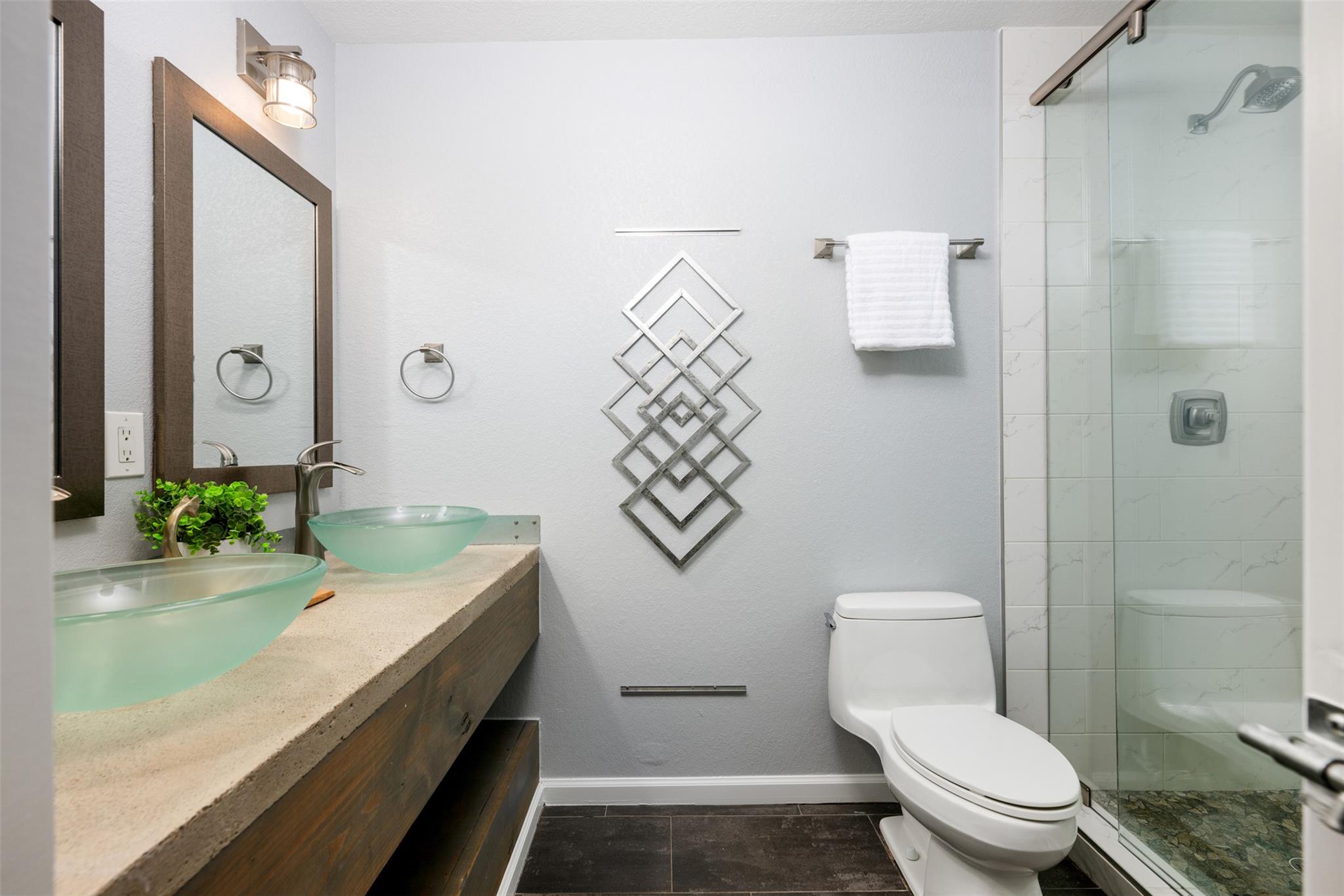 3207 Harpers Ferry Ln, Austin, TX 78745