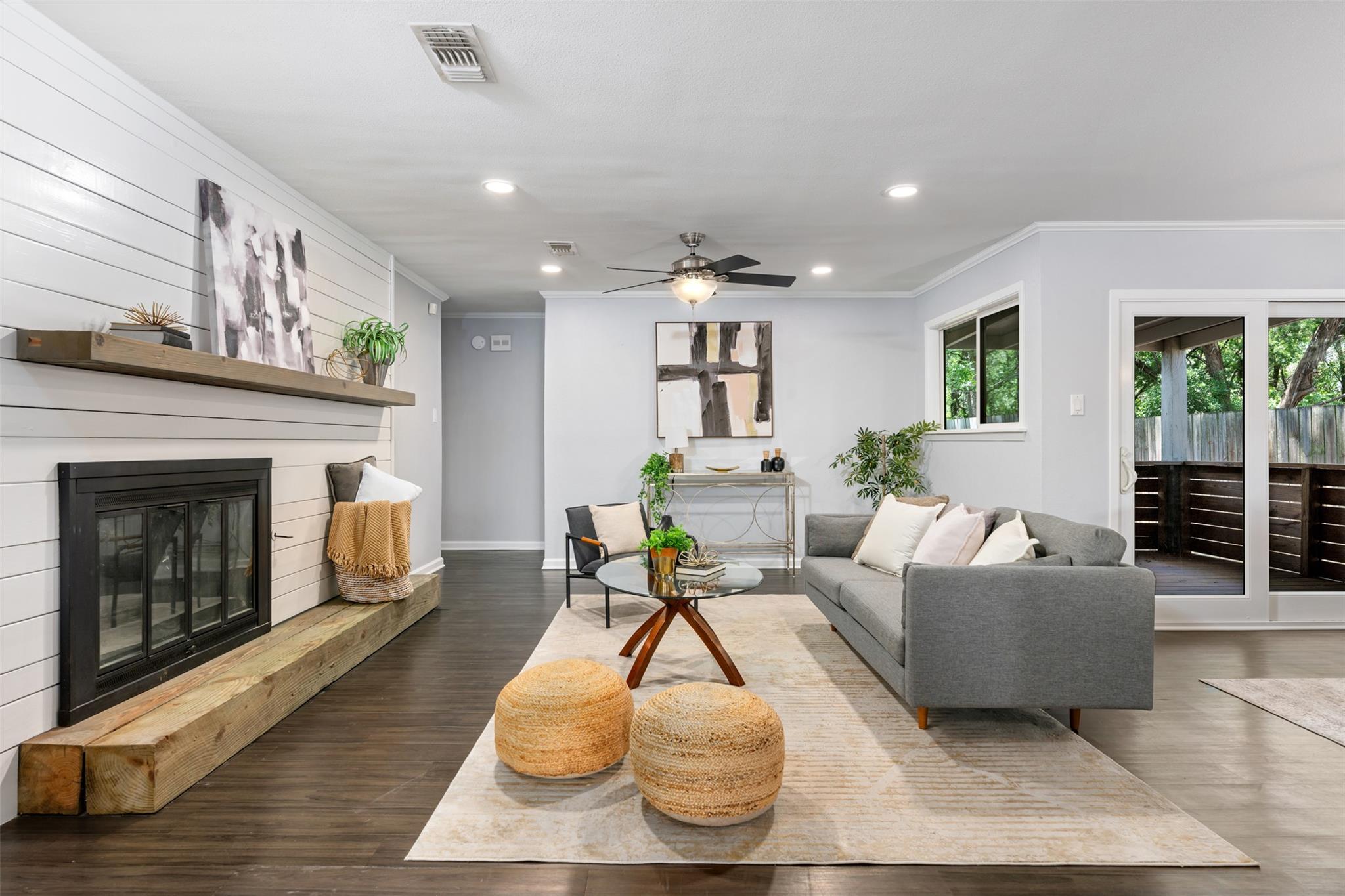 3207 Harpers Ferry Ln, Austin, TX 78745