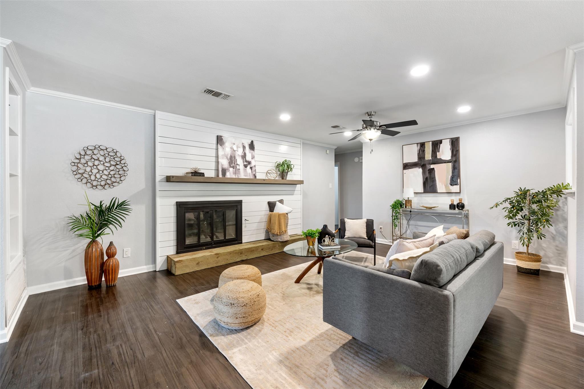 3207 Harpers Ferry Ln, Austin, TX 78745